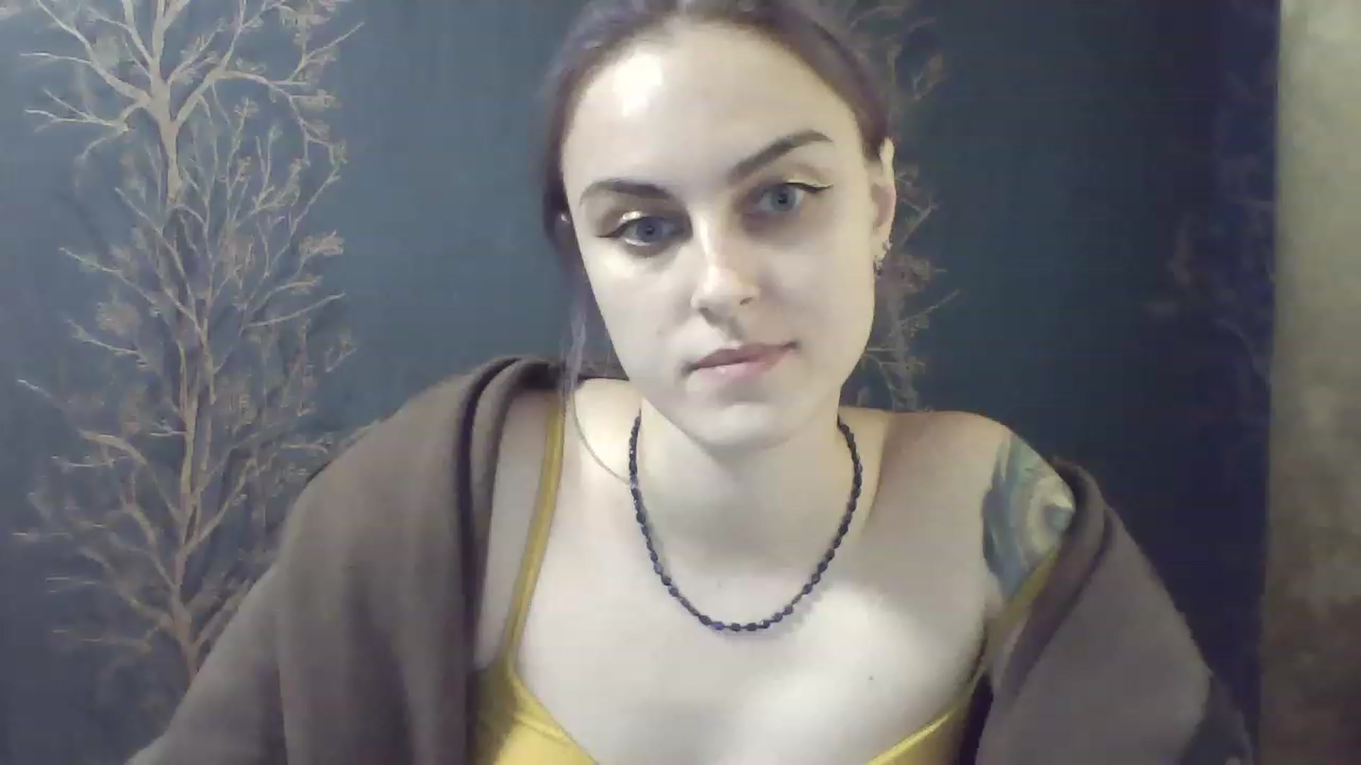Gallery image thumbnail from Bird_Blue's myfreecams stream on, 11/28/2022, 12:27 image 20 of 20