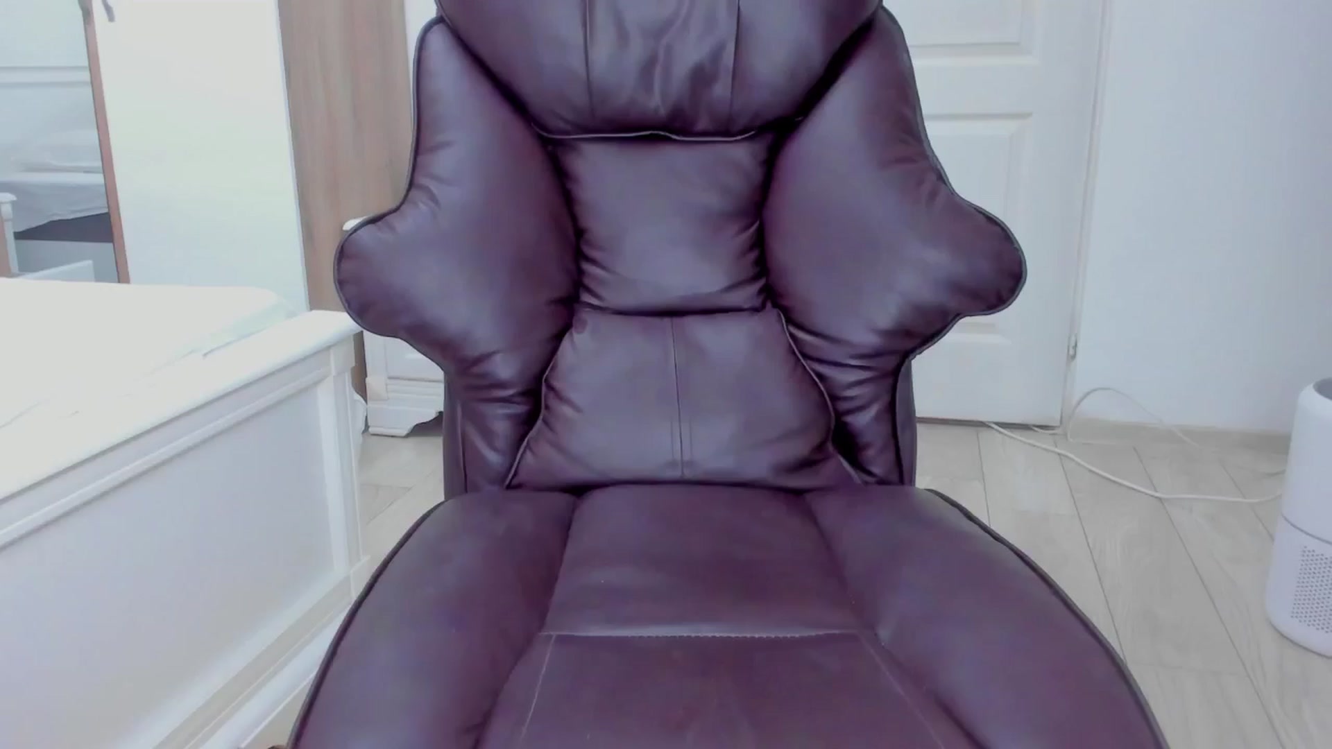Gallery image thumbnail from Birdie_K's myfreecams stream on, 03/02/2025, 20:01 image 15 of 20
