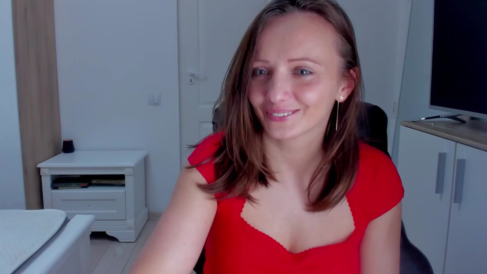 Gallery image thumbnail from Birdie_K's myfreecams stream on, 03/04/2025, 19:44 image 14 of 20