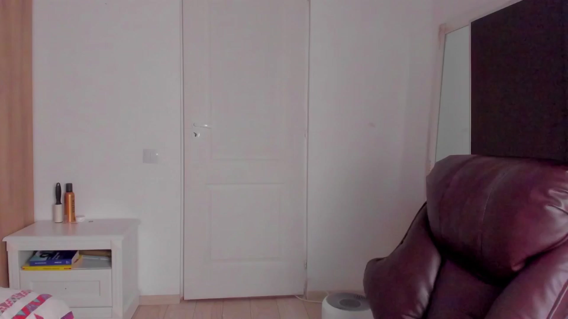 Gallery image thumbnail from Birdie_K's myfreecams stream on, 04/11/2025, 18:49 image 15 of 20