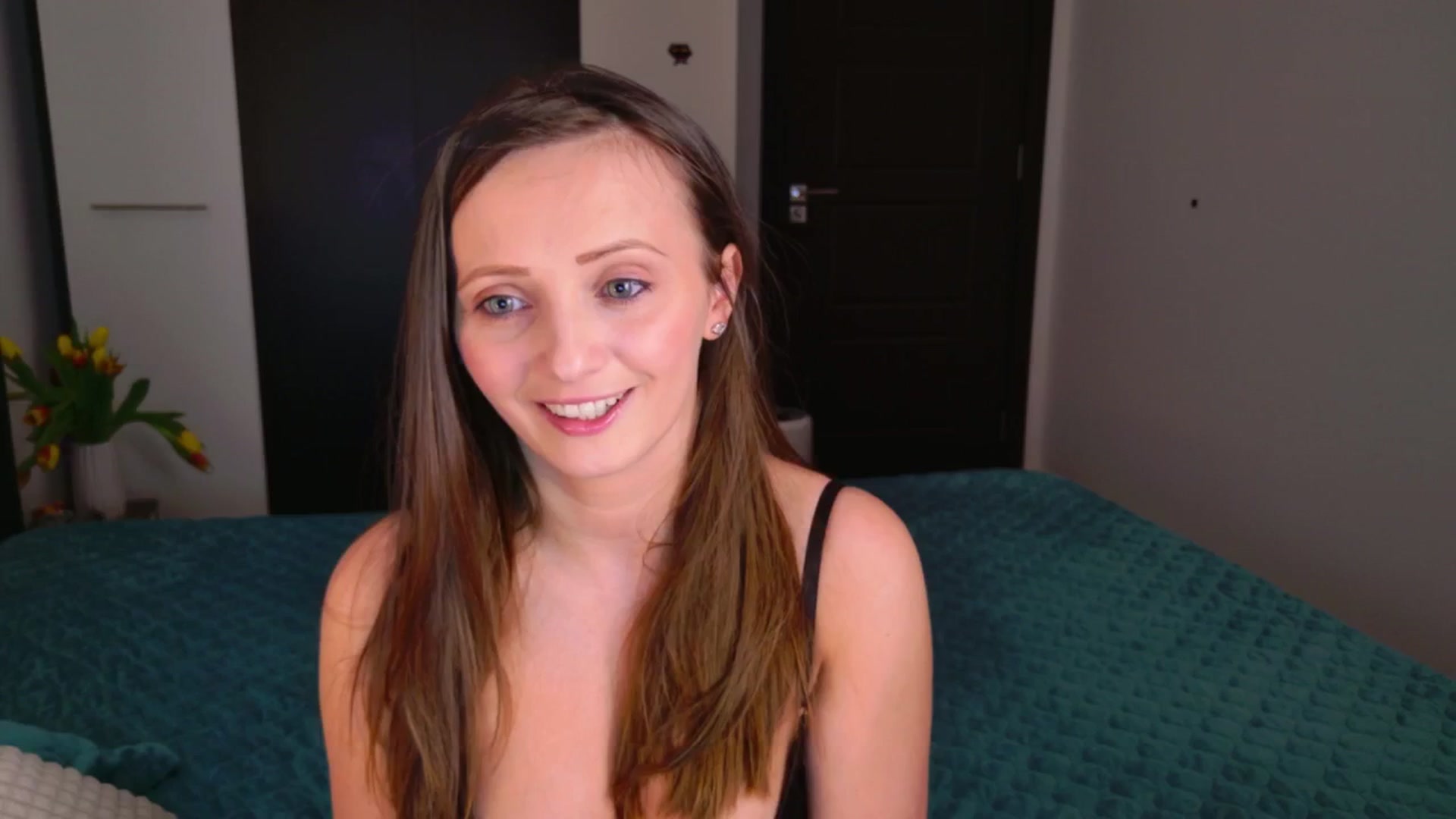 Gallery image thumbnail from Birdie_K's myfreecams stream on, 03/21/2026, 19:23 image 13 of 20