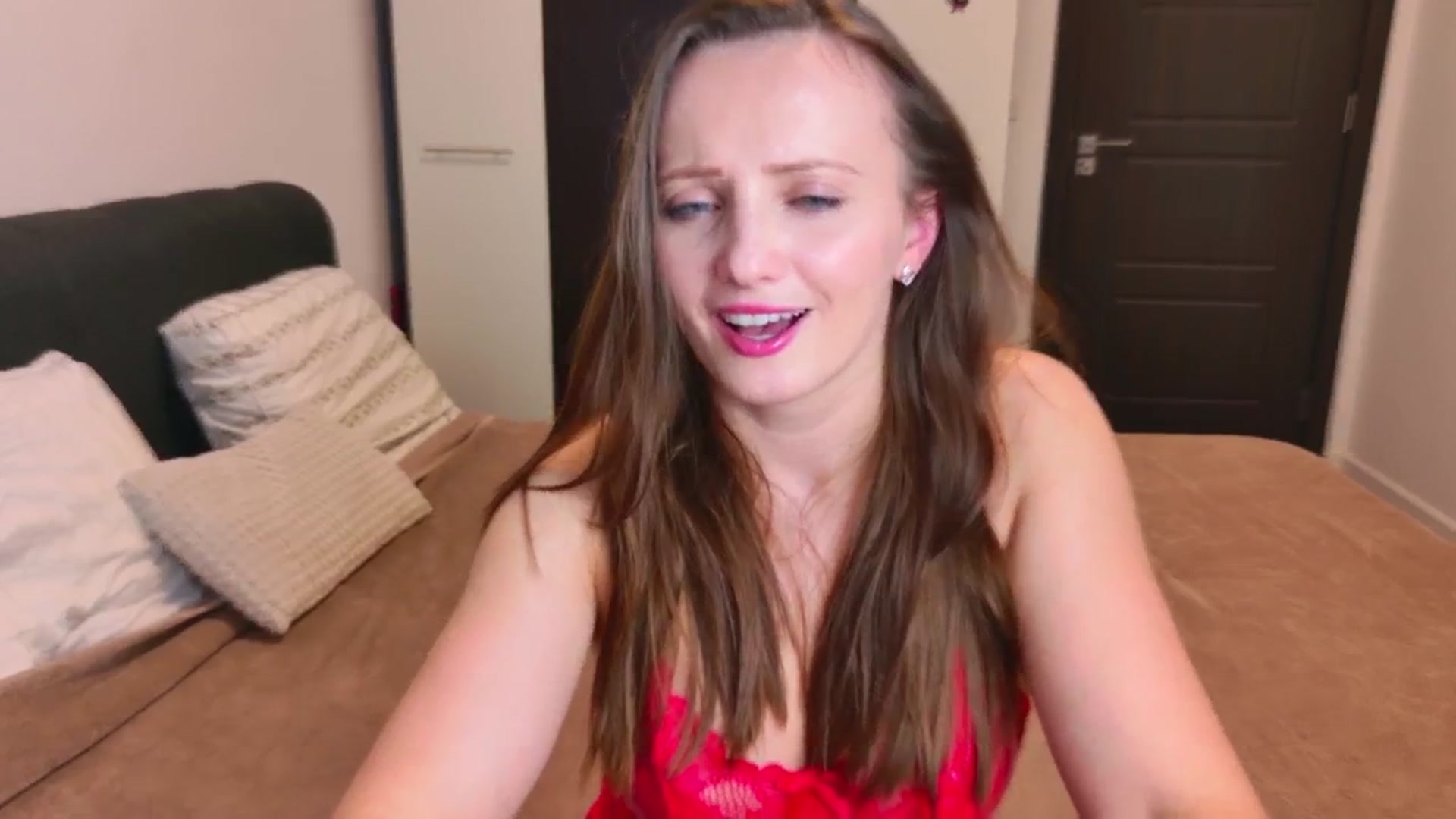 Gallery image thumbnail from Birdie_K's myfreecams stream on, 04/18/2026, 19:11 image 8 of 20