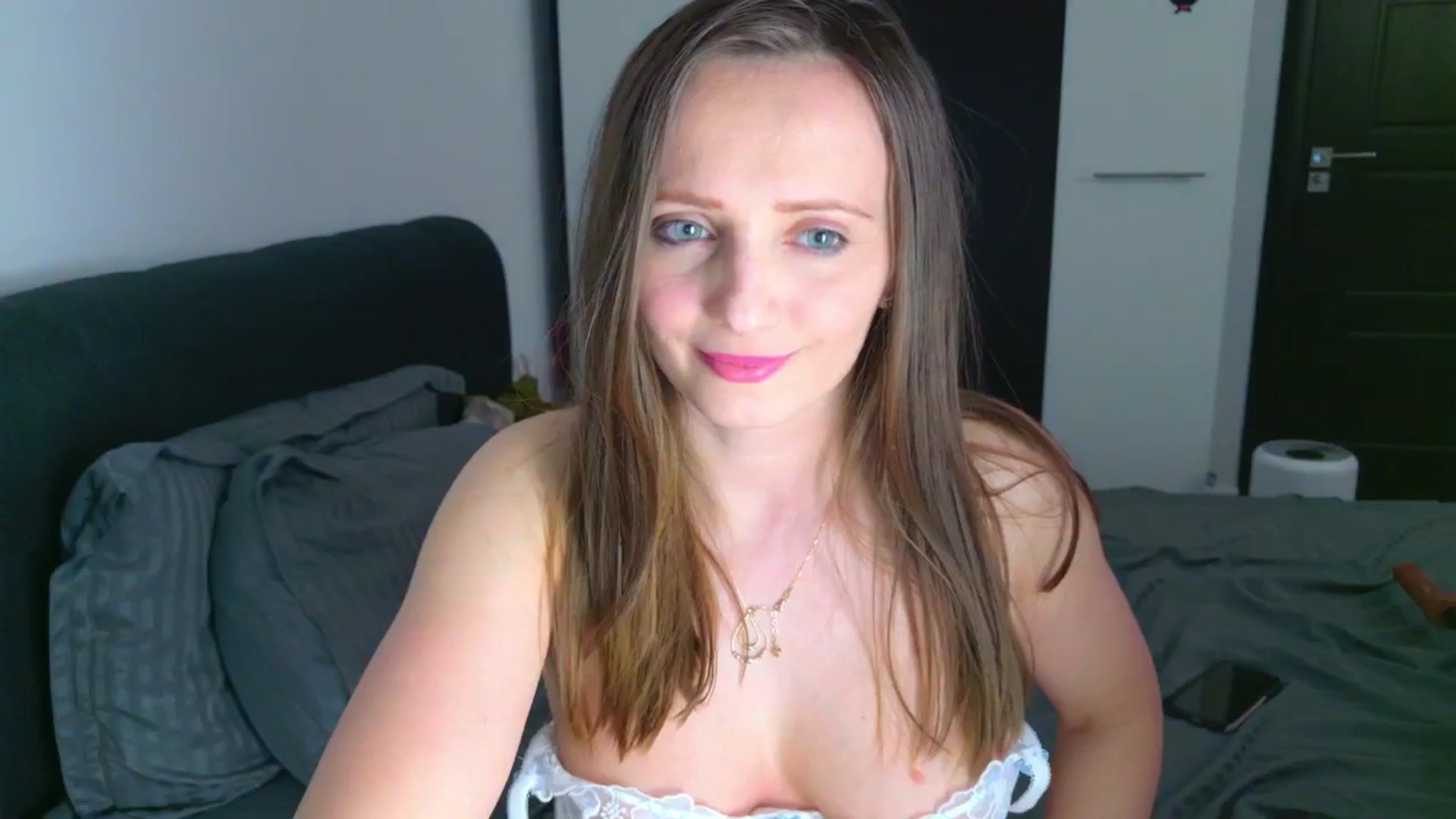 Gallery image thumbnail from Birdie_K's myfreecams stream on, 04/30/2026, 19:19 image 10 of 20