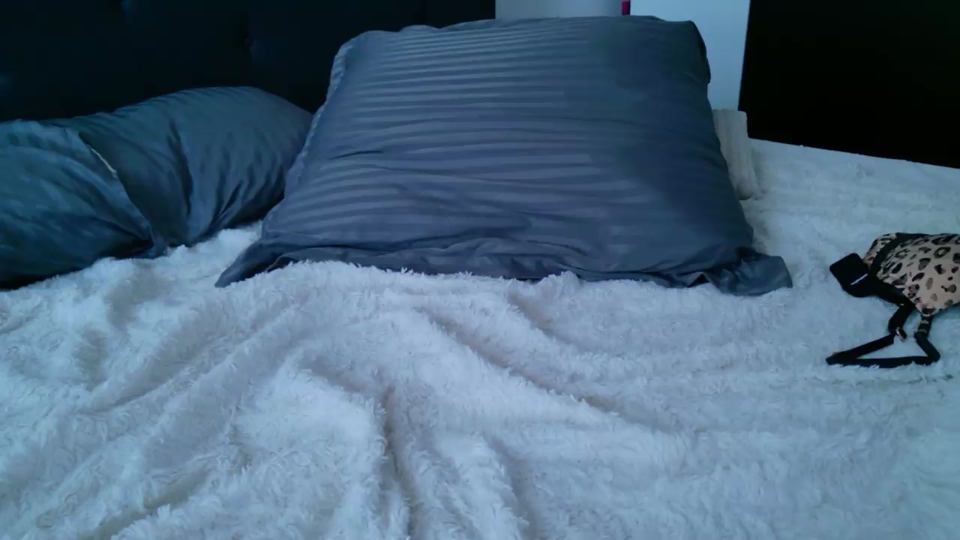 Gallery image thumbnail from Birdie_K's myfreecams stream on, 05/10/2026, 17:18 image 16 of 20