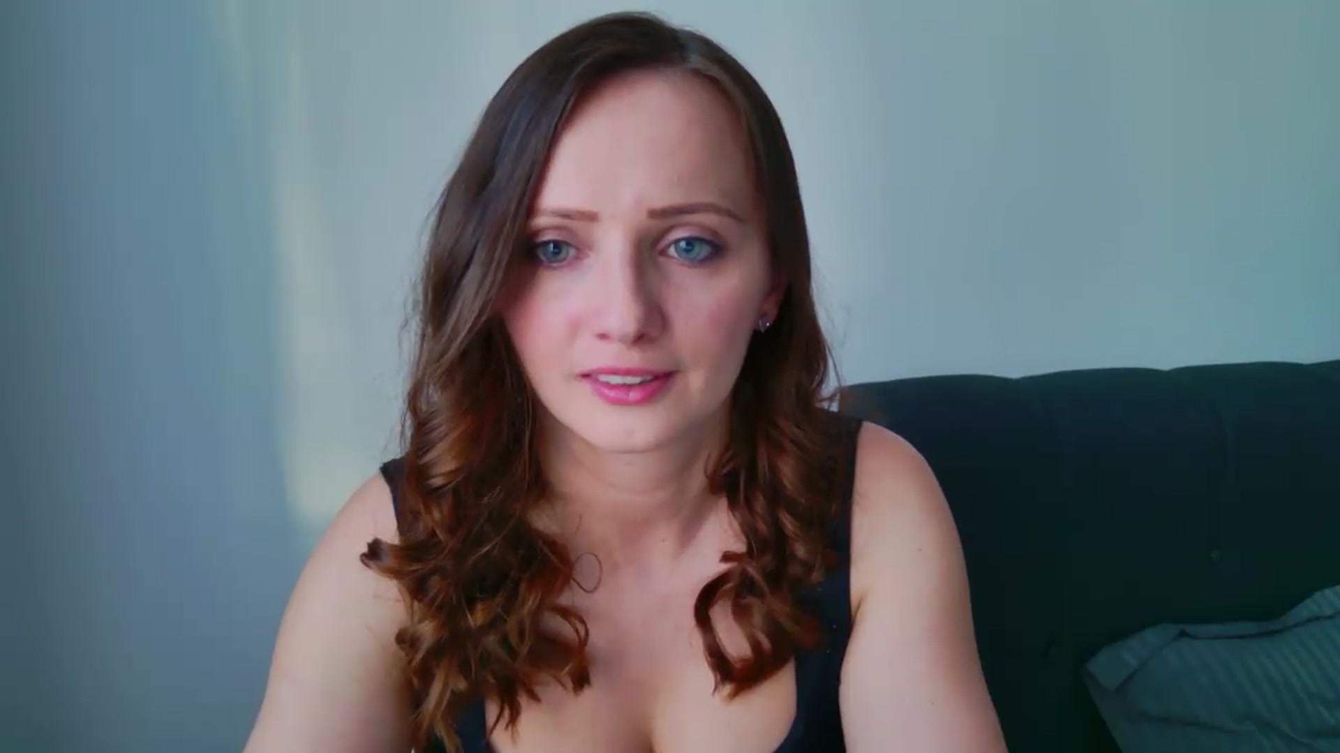Gallery image thumbnail from Birdie_K's myfreecams stream on, 05/24/2026, 16:59 image 18 of 20