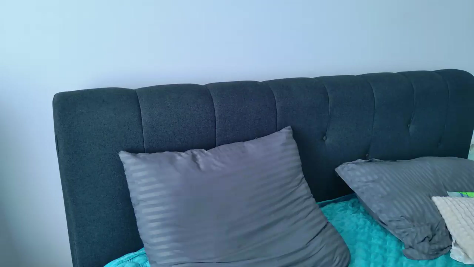 Gallery image thumbnail from Birdie_K's myfreecams stream on, 06/10/2026, 12:01 image 17 of 20