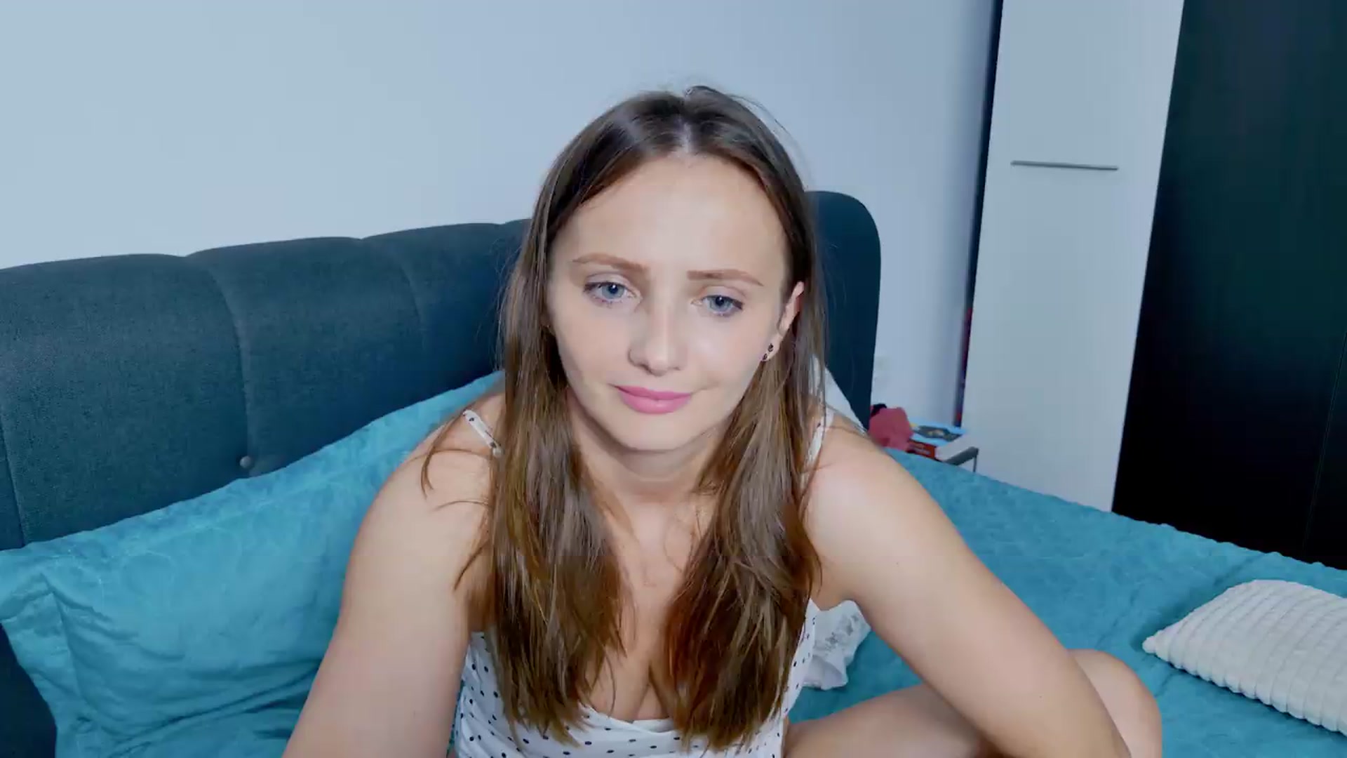 Gallery image thumbnail from Birdie_K's myfreecams stream on, 07/12/2026, 17:38 image 14 of 20