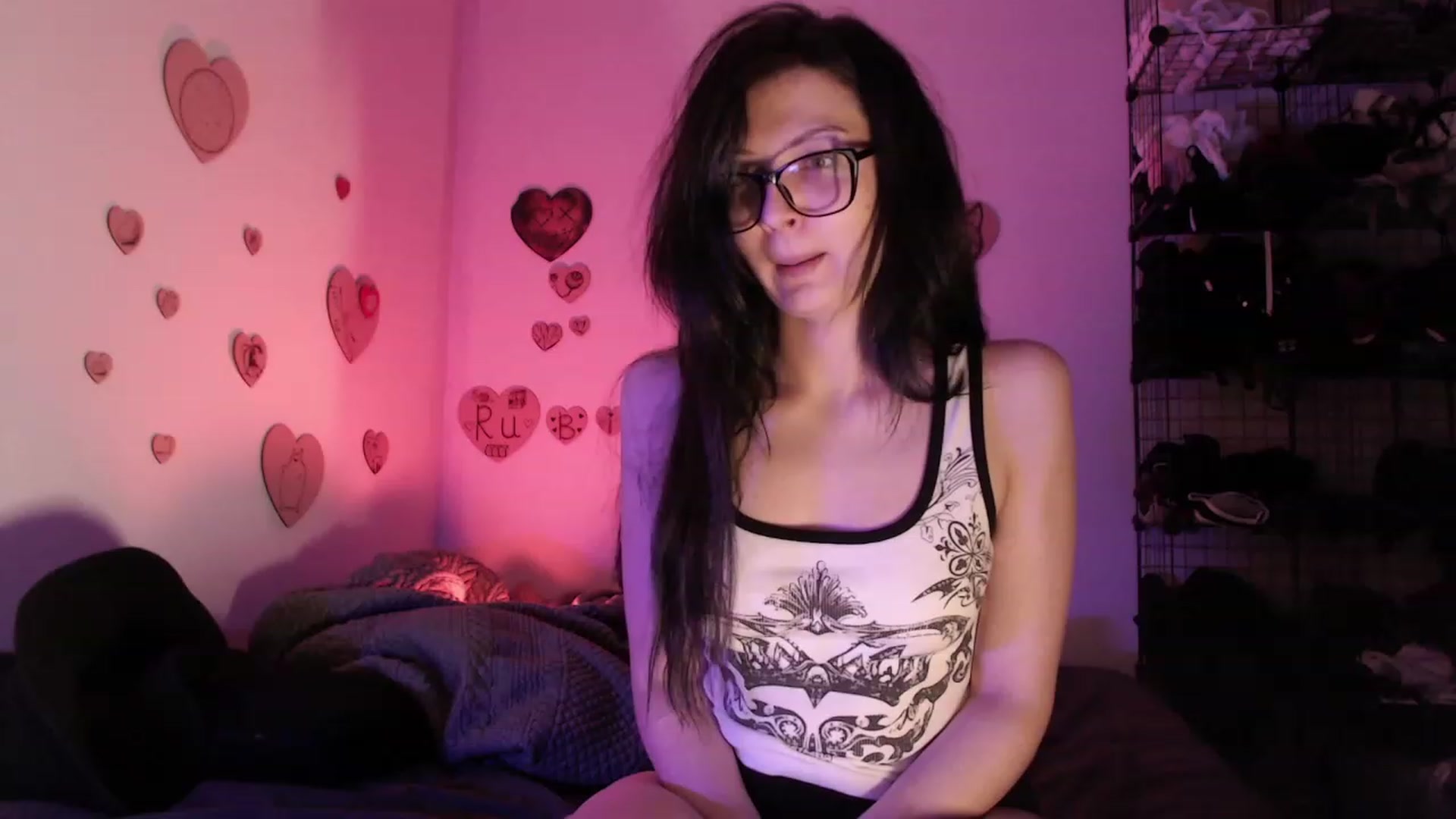 Gallery image thumbnail from BirdsKiller's myfreecams stream on, 06/26/2023, 07:30 image 14 of 20