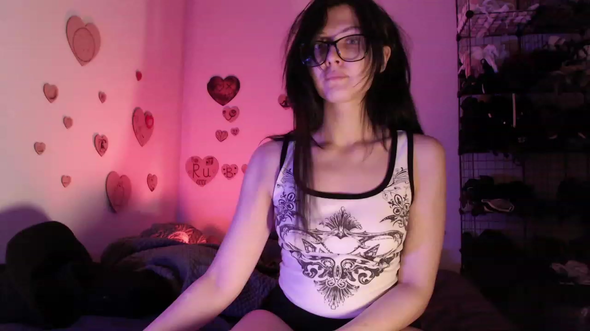 Gallery image thumbnail from BirdsKiller's myfreecams stream on, 06/26/2023, 07:30 image 11 of 20