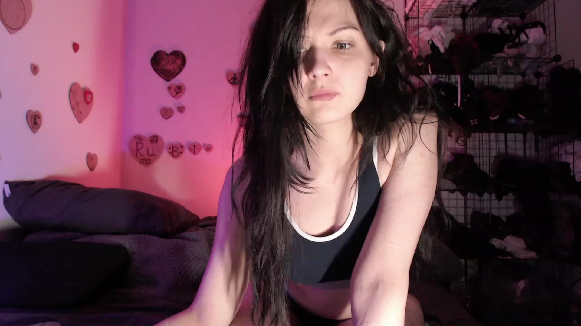Gallery image thumbnail from BirdsKiller's myfreecams stream on, 06/27/2023, 03:36 image 19 of 20