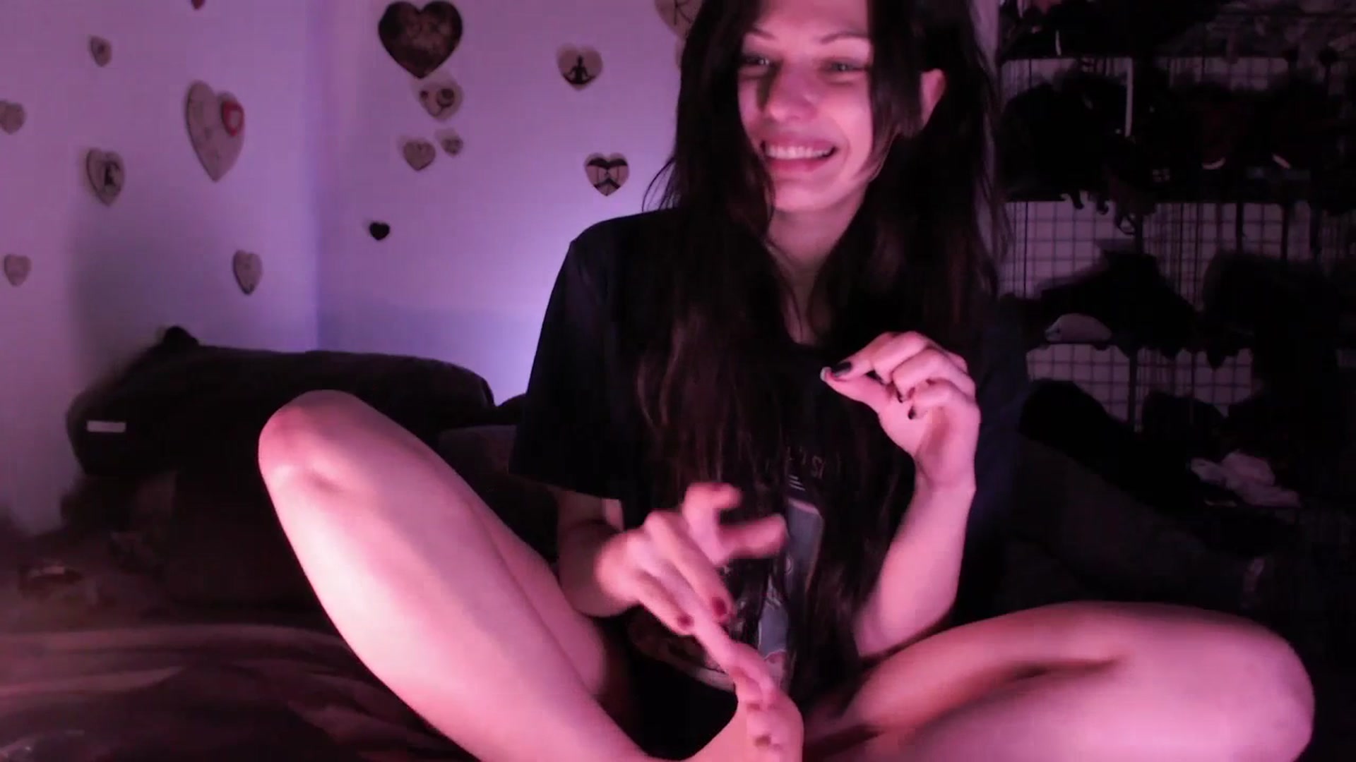 Gallery image thumbnail from BirdsKiller's myfreecams stream on, 06/27/2023, 06:52 image 13 of 20