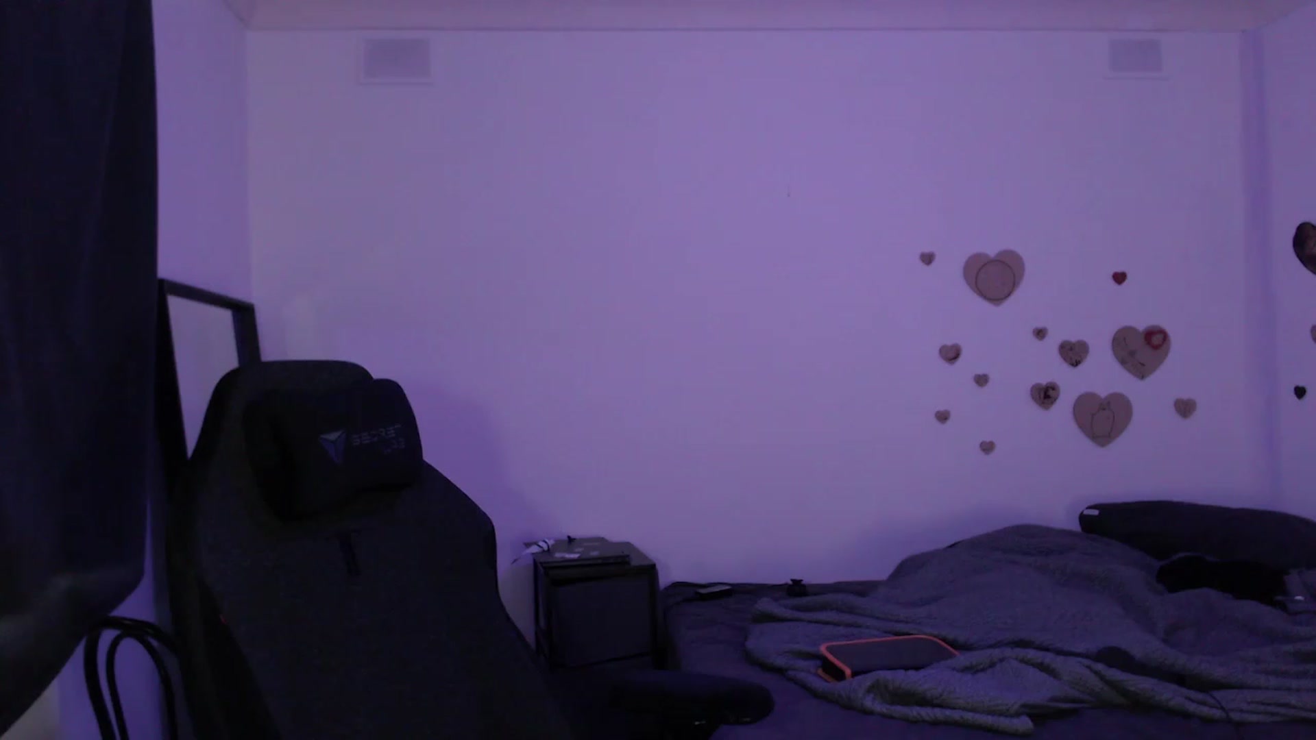 Gallery image thumbnail from BirdsKiller's myfreecams stream on, 06/28/2023, 05:51 image 8 of 20