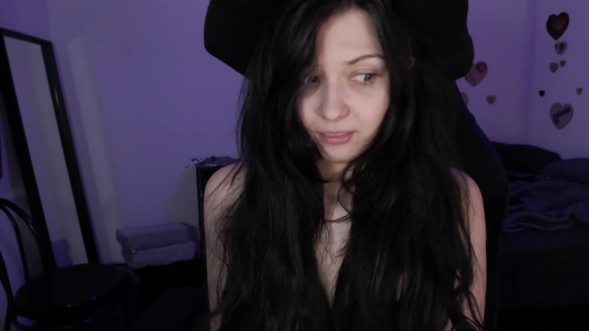 Gallery image thumbnail from BirdsKiller's myfreecams stream on, 06/28/2023, 07:22 image 13 of 20