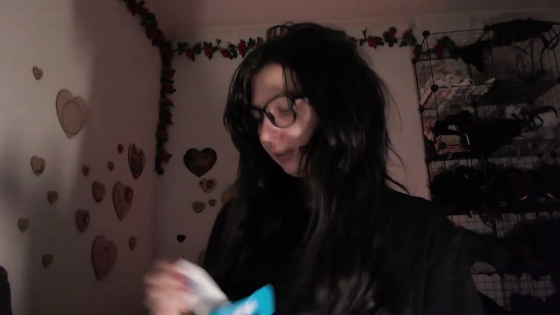 Gallery image thumbnail from BirdsKiller's myfreecams stream on, 06/30/2023, 02:41 image 6 of 20