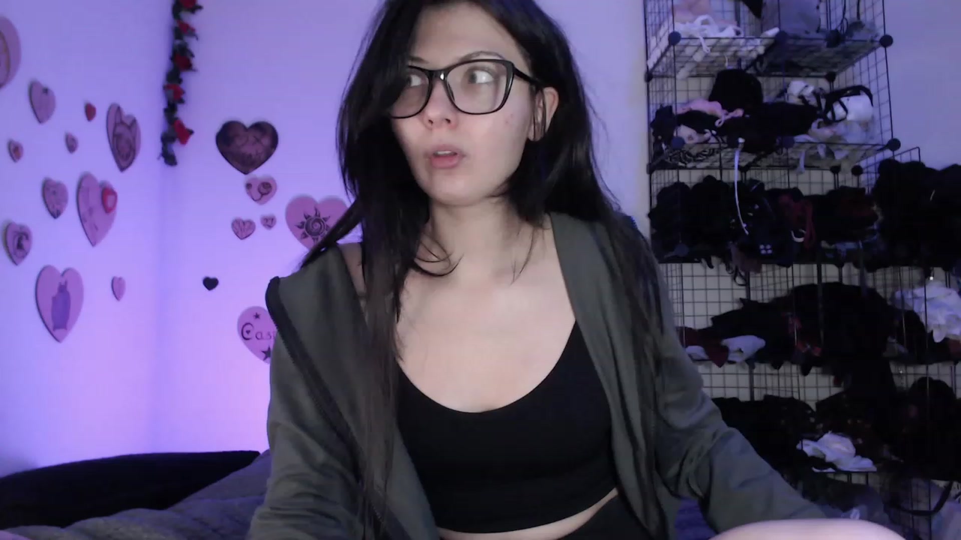 Gallery image thumbnail from BirdsKiller's myfreecams stream on, 07/03/2023, 04:18 image 9 of 20
