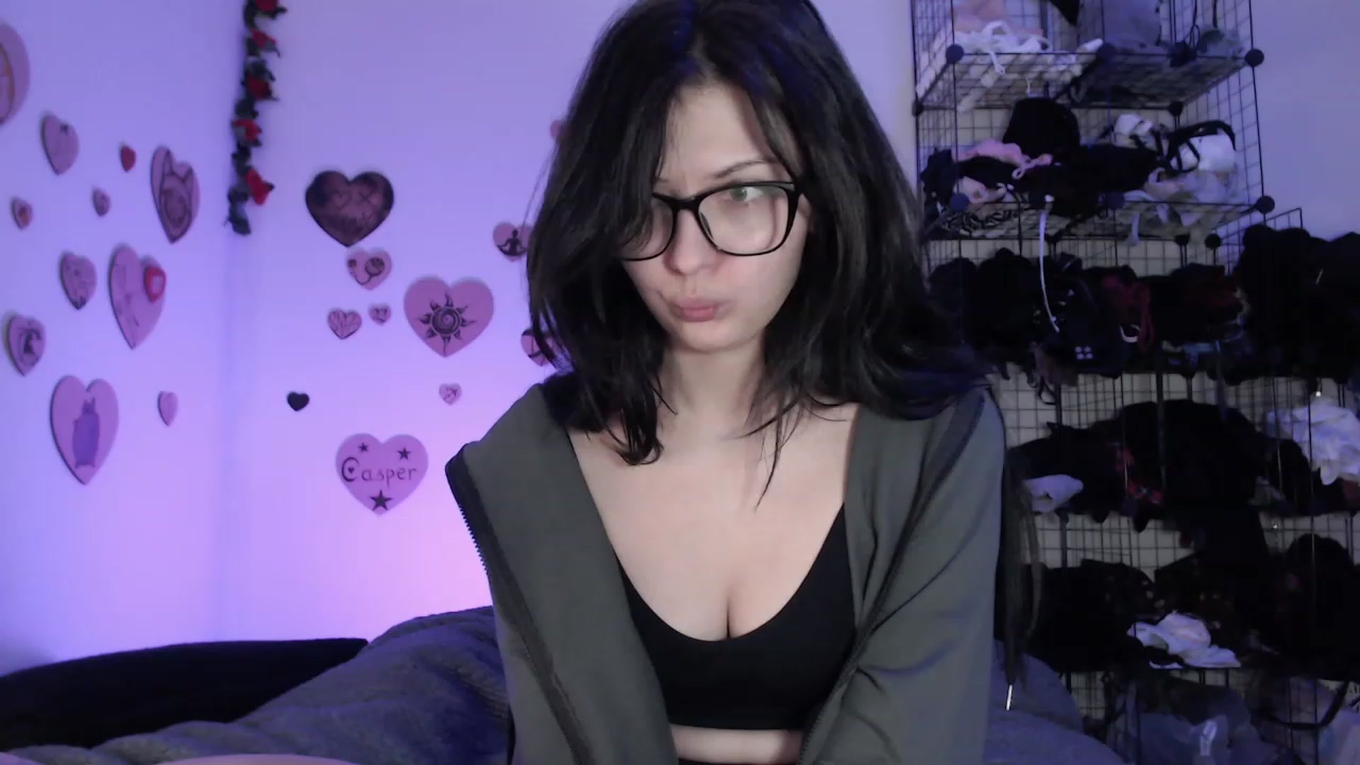 Gallery image thumbnail from BirdsKiller's myfreecams stream on, 07/03/2023, 04:18 image 15 of 20