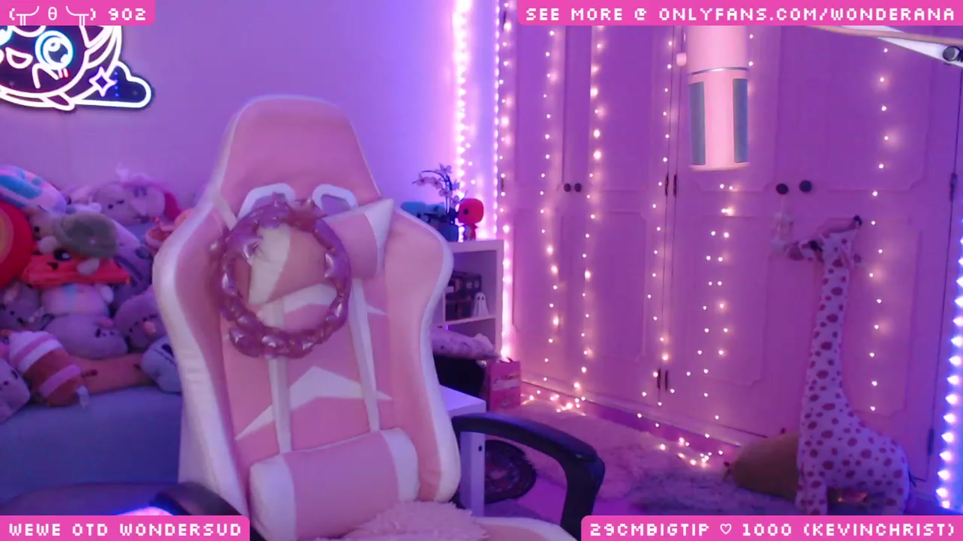 Gallery image thumbnail from BirffdaeBish's myfreecams stream on, 12/11/2023, 03:47 image 15 of 20