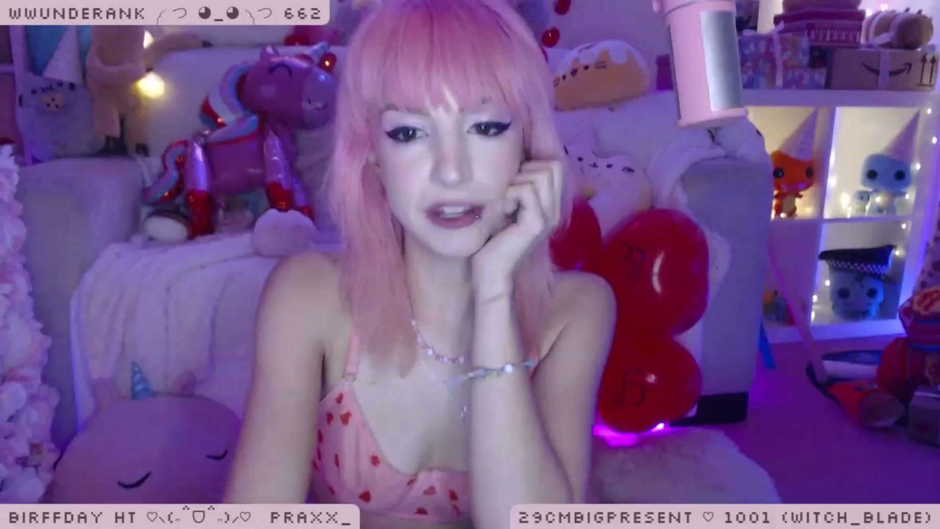 Gallery image thumbnail from BirffdayBish's myfreecams stream on, 12/03/2022, 03:49 image 18 of 20