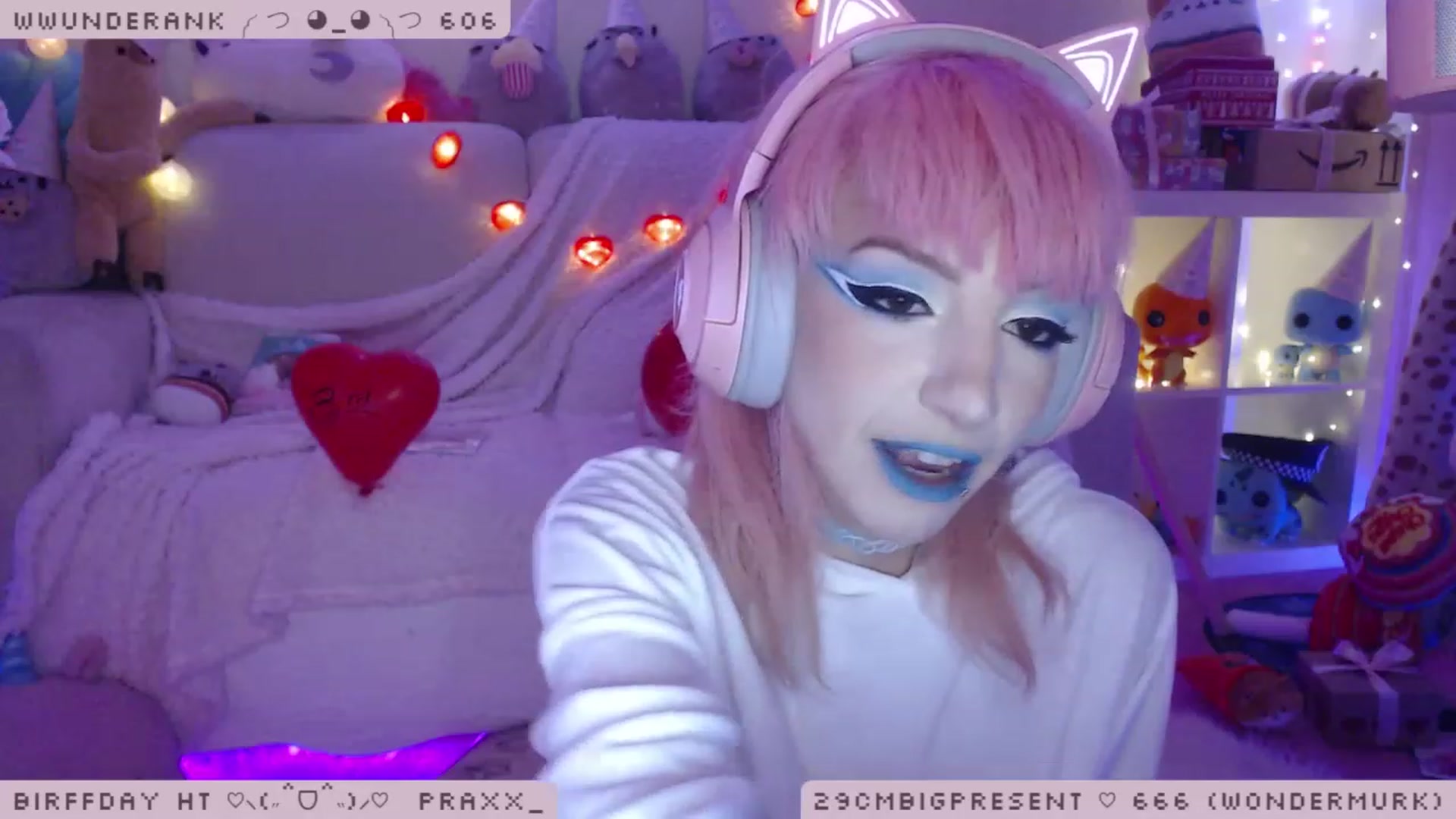 Gallery image thumbnail from BirffdayBish's myfreecams stream on, 12/04/2022, 01:29 image 14 of 20