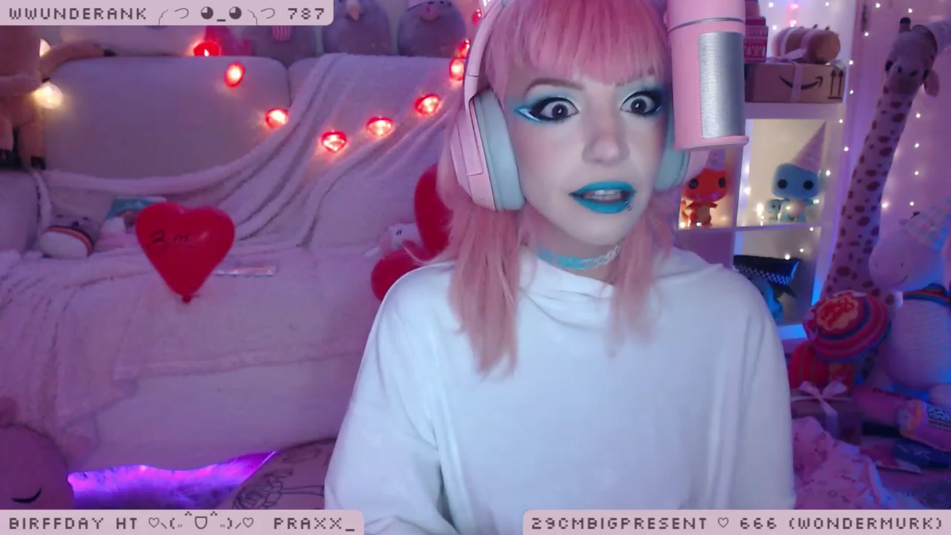 Gallery image thumbnail from BirffdayBish's myfreecams stream on, 12/04/2022, 01:29 image 6 of 20