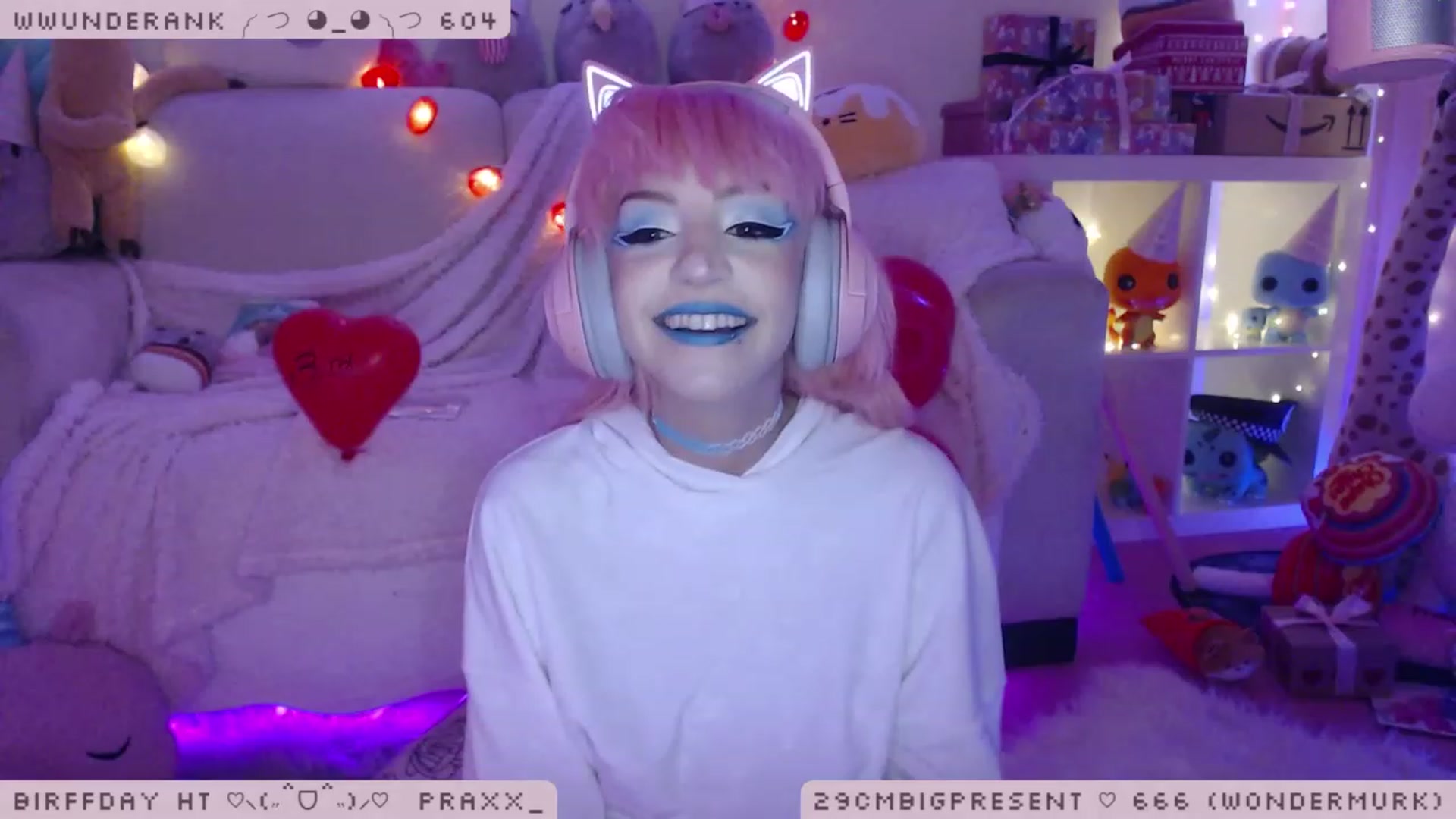 Gallery image thumbnail from BirffdayBish's myfreecams stream on, 12/04/2022, 01:29 image 13 of 20