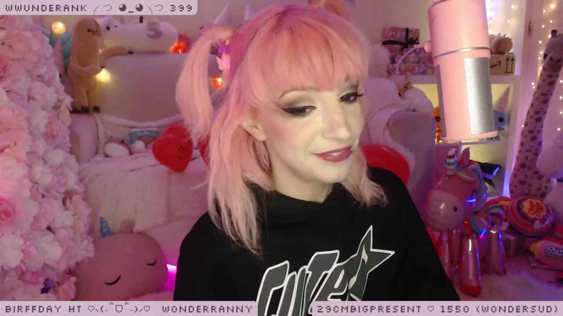 Gallery image thumbnail from BirffdayBish's myfreecams stream on, 12/05/2022, 24:50 image 16 of 20