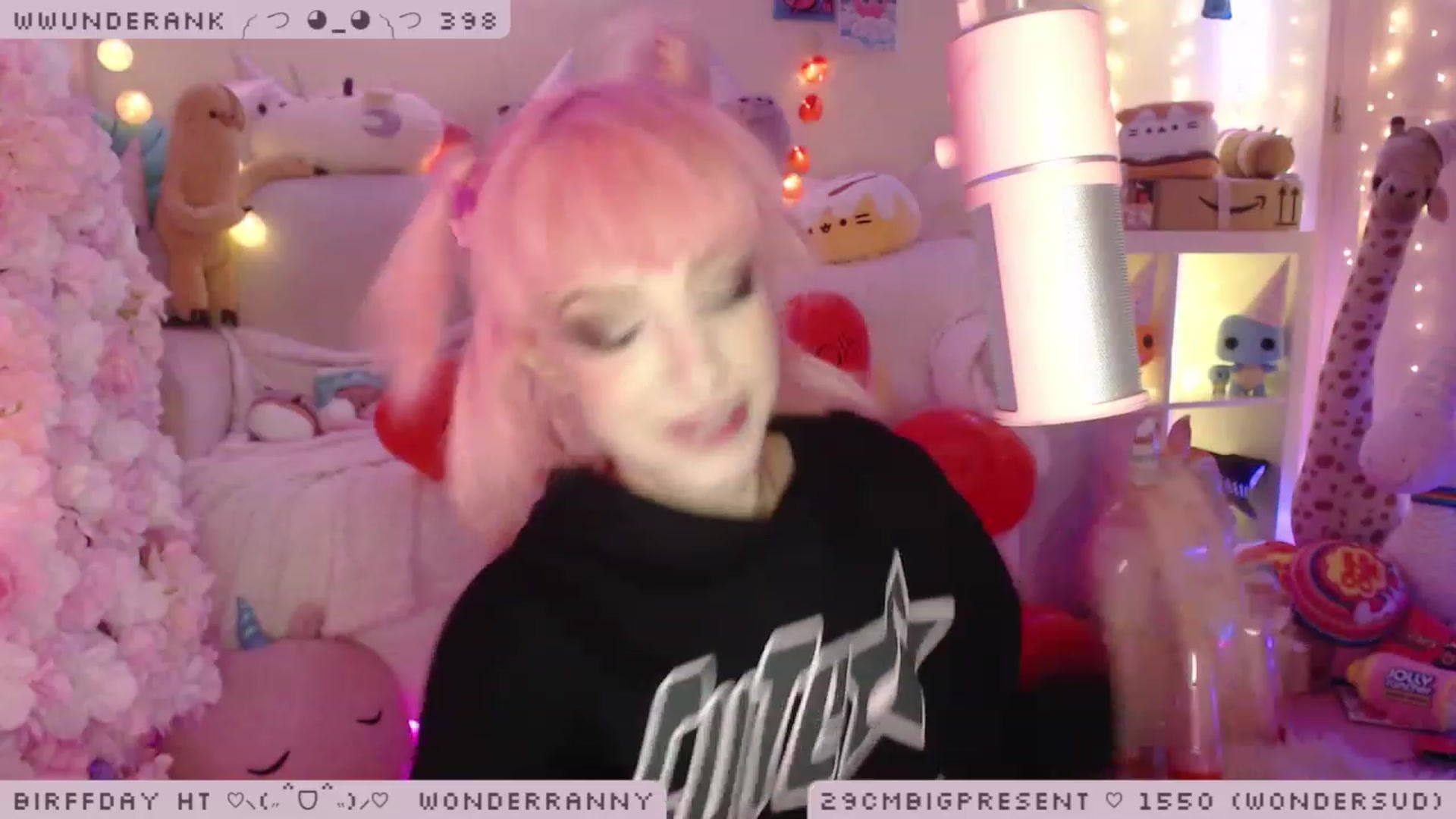 Gallery image thumbnail from BirffdayBish's myfreecams stream on, 12/05/2022, 24:50 image 15 of 20