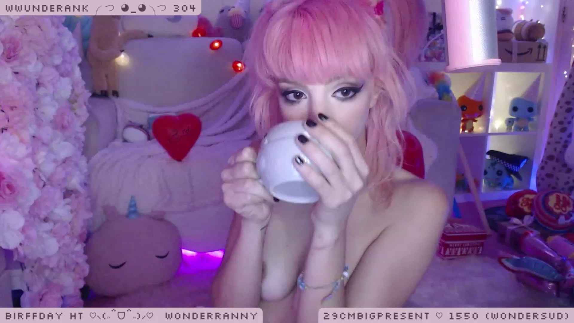 Gallery image thumbnail from BirffdayBish's myfreecams stream on, 12/05/2022, 03:03 image 2 of 20