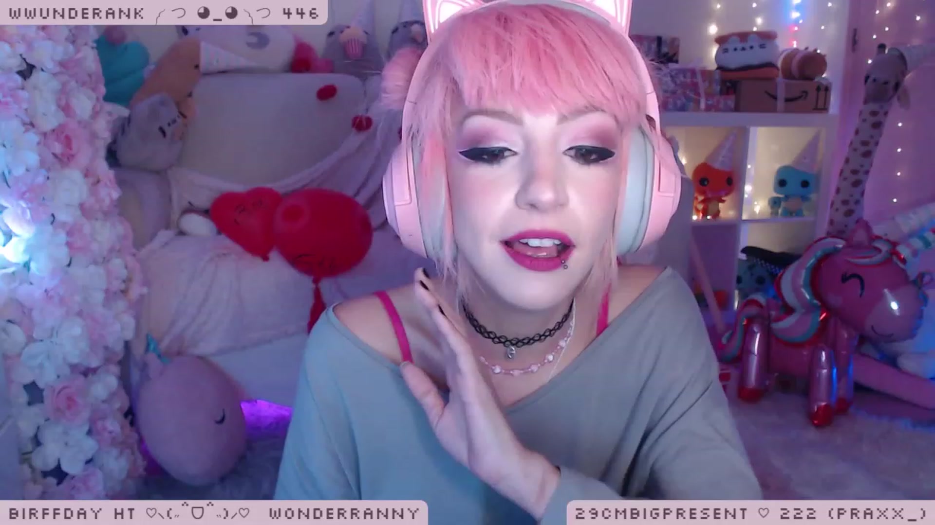 Gallery image thumbnail from BirffdayBish's myfreecams stream on, 12/07/2022, 24:05 image 15 of 20