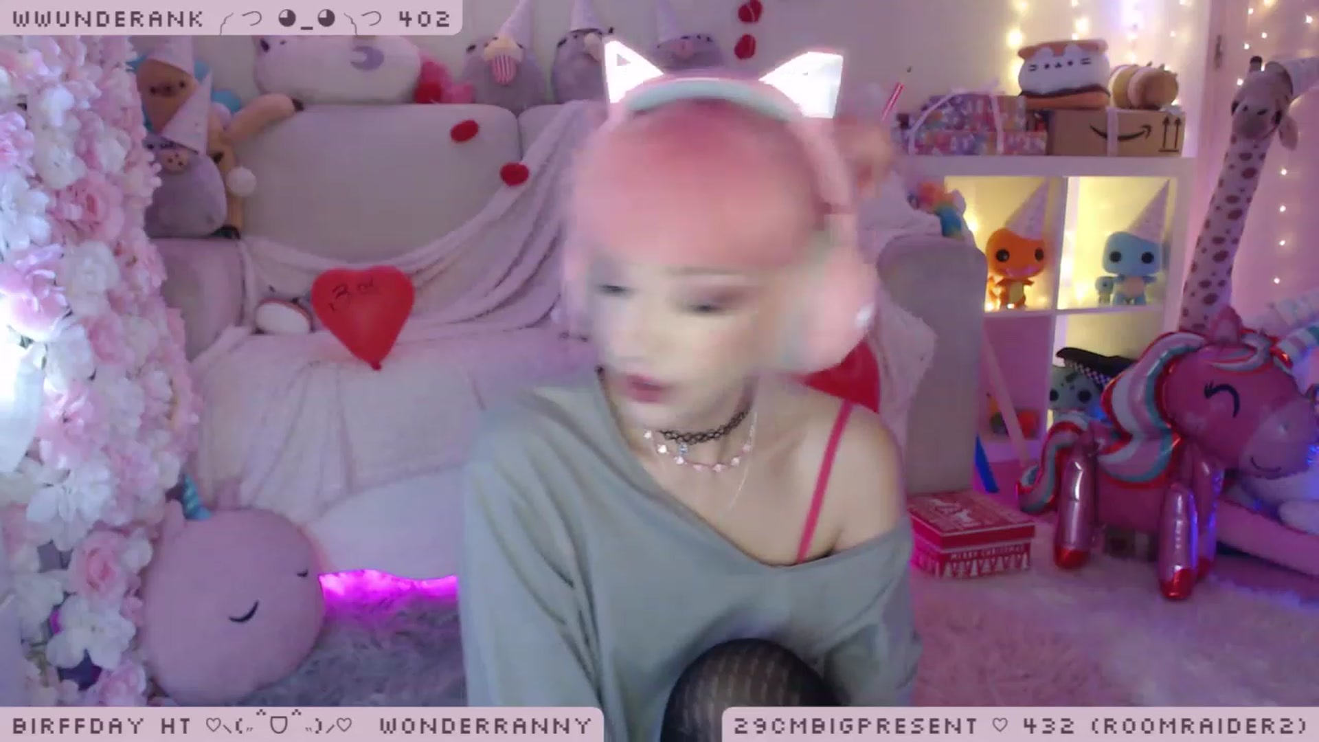 Gallery image thumbnail from BirffdayBish's myfreecams stream on, 12/07/2022, 02:54 image 18 of 20