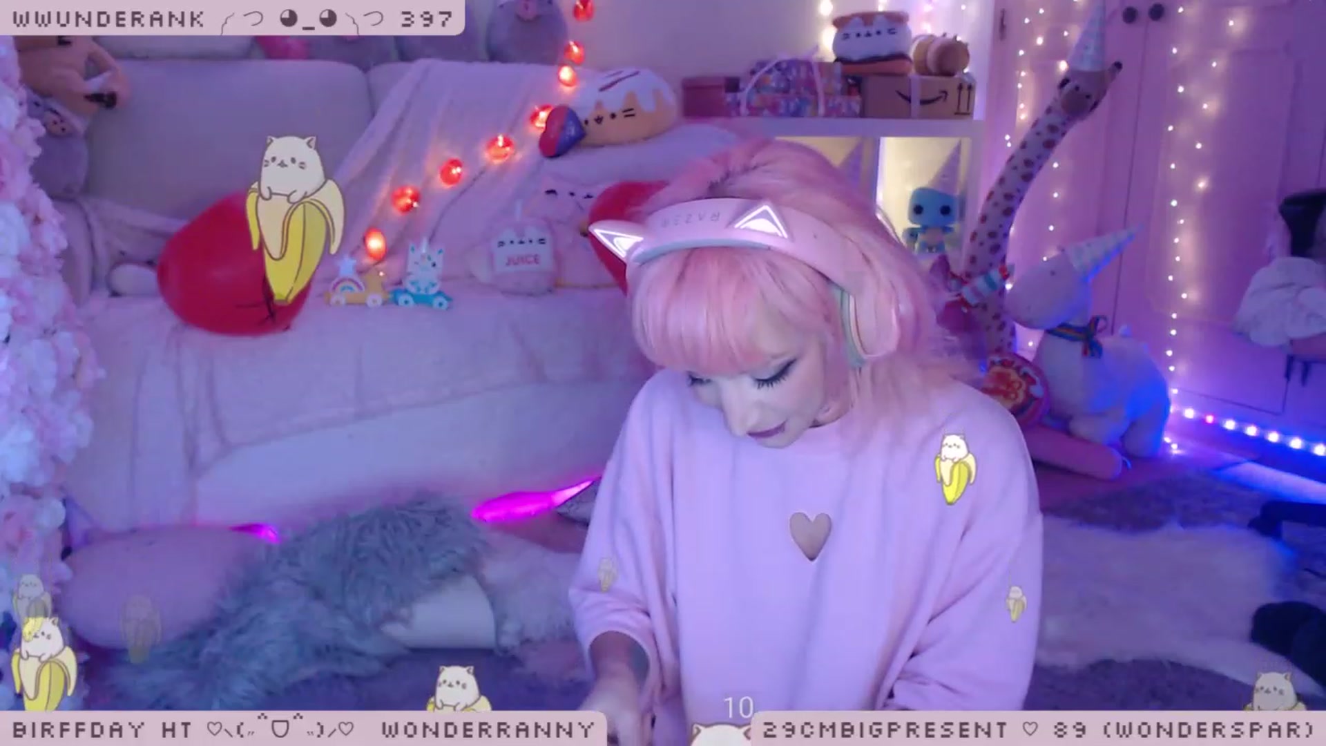 Gallery image thumbnail from BirffdayBish's myfreecams stream on, 12/07/2022, 23:27 image 16 of 20
