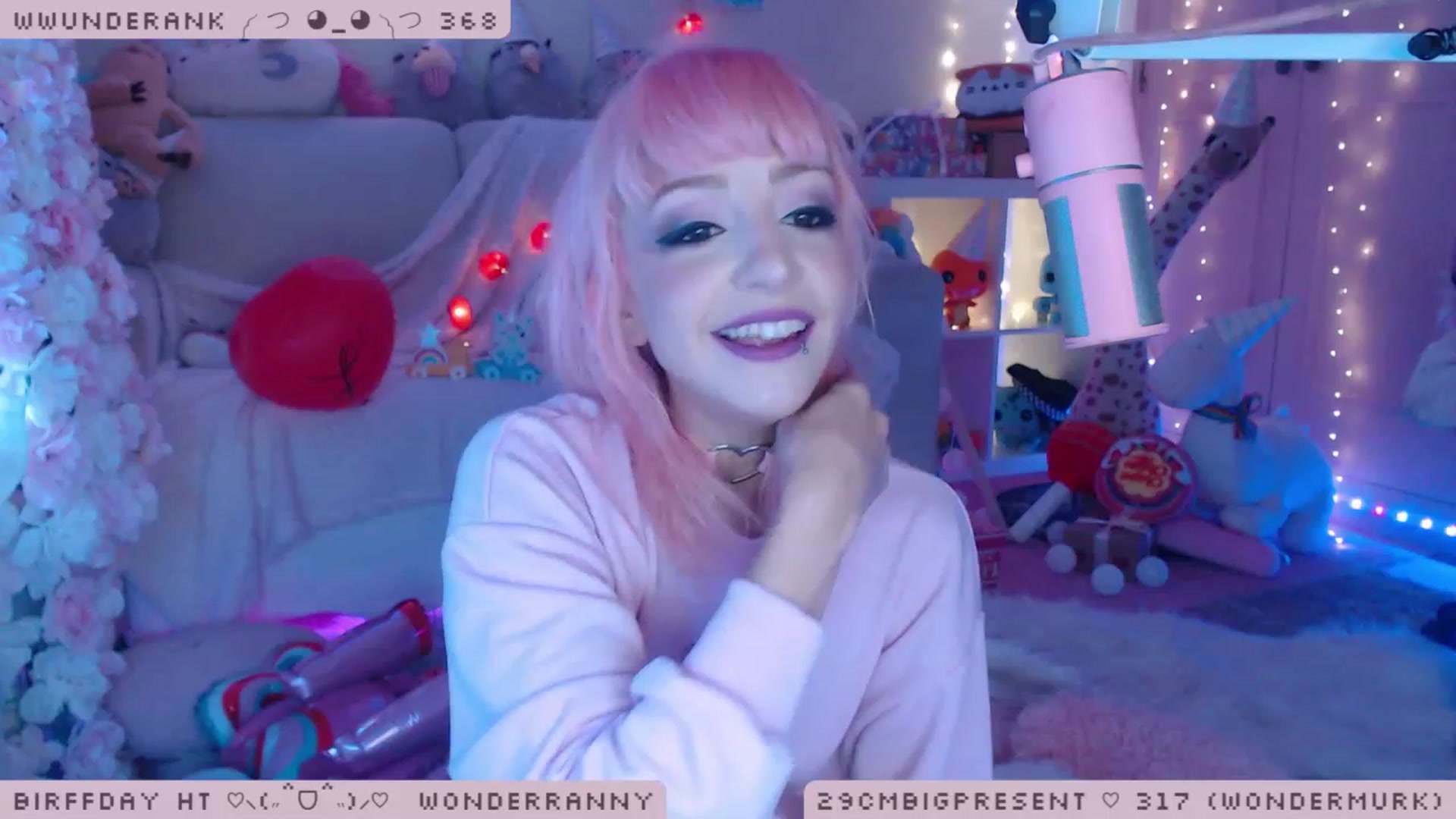 Gallery image thumbnail from BirffdayBish's myfreecams stream on, 12/08/2022, 24:21 image 6 of 20