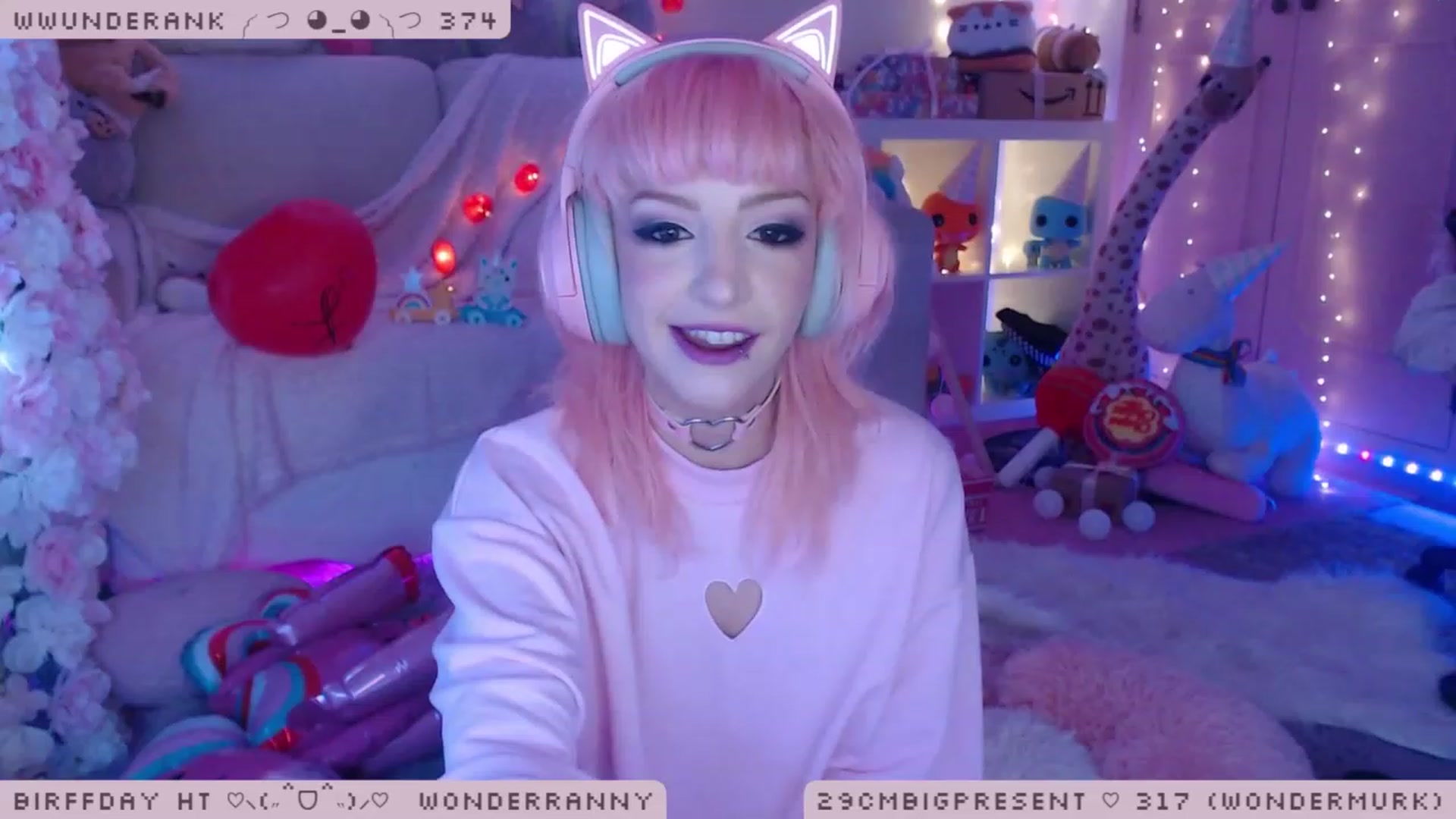 Gallery image thumbnail from BirffdayBish's myfreecams stream on, 12/08/2022, 24:21 image 2 of 20