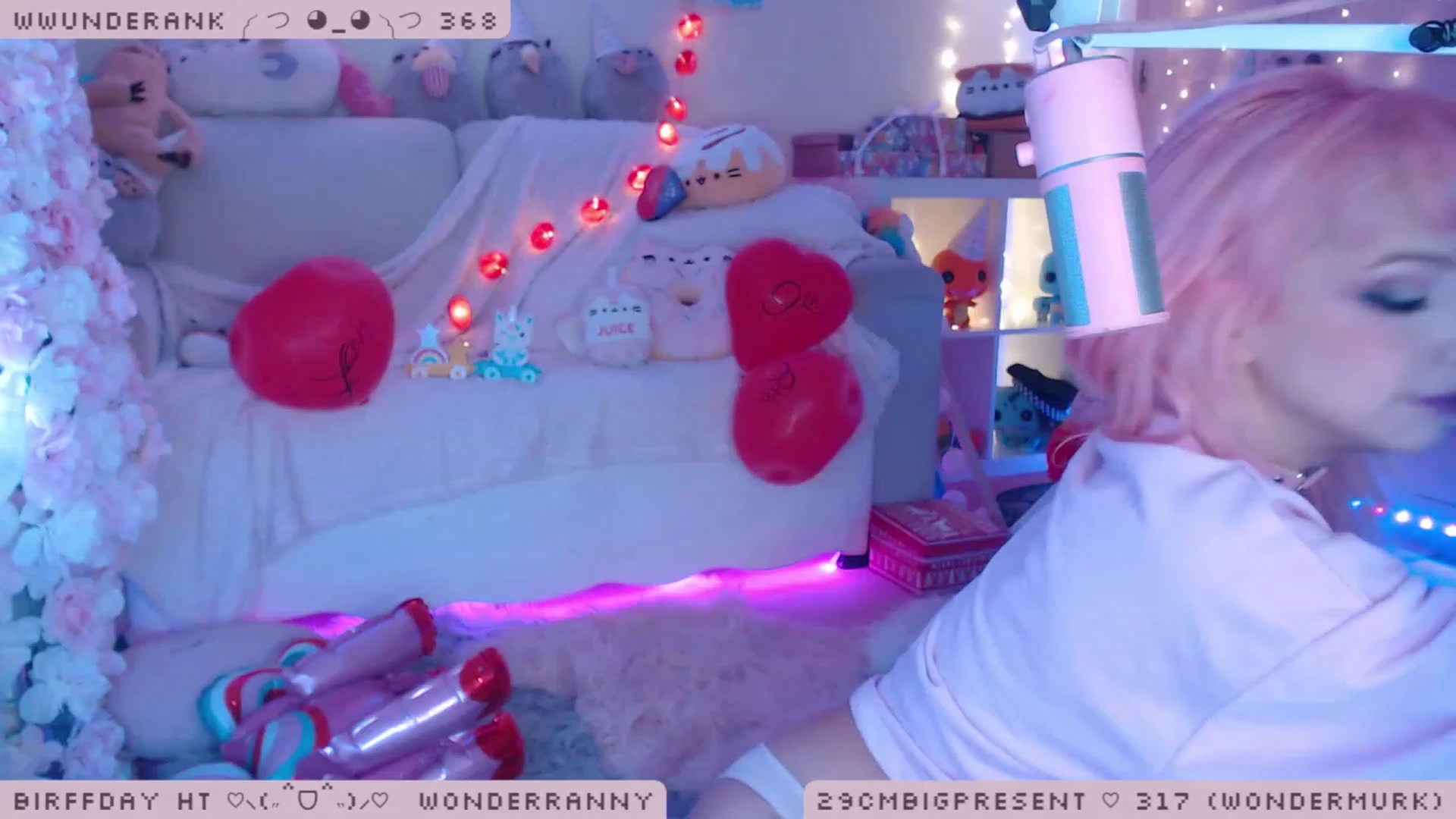 Gallery image thumbnail from BirffdayBish's myfreecams stream on, 12/08/2022, 24:21 image 7 of 20