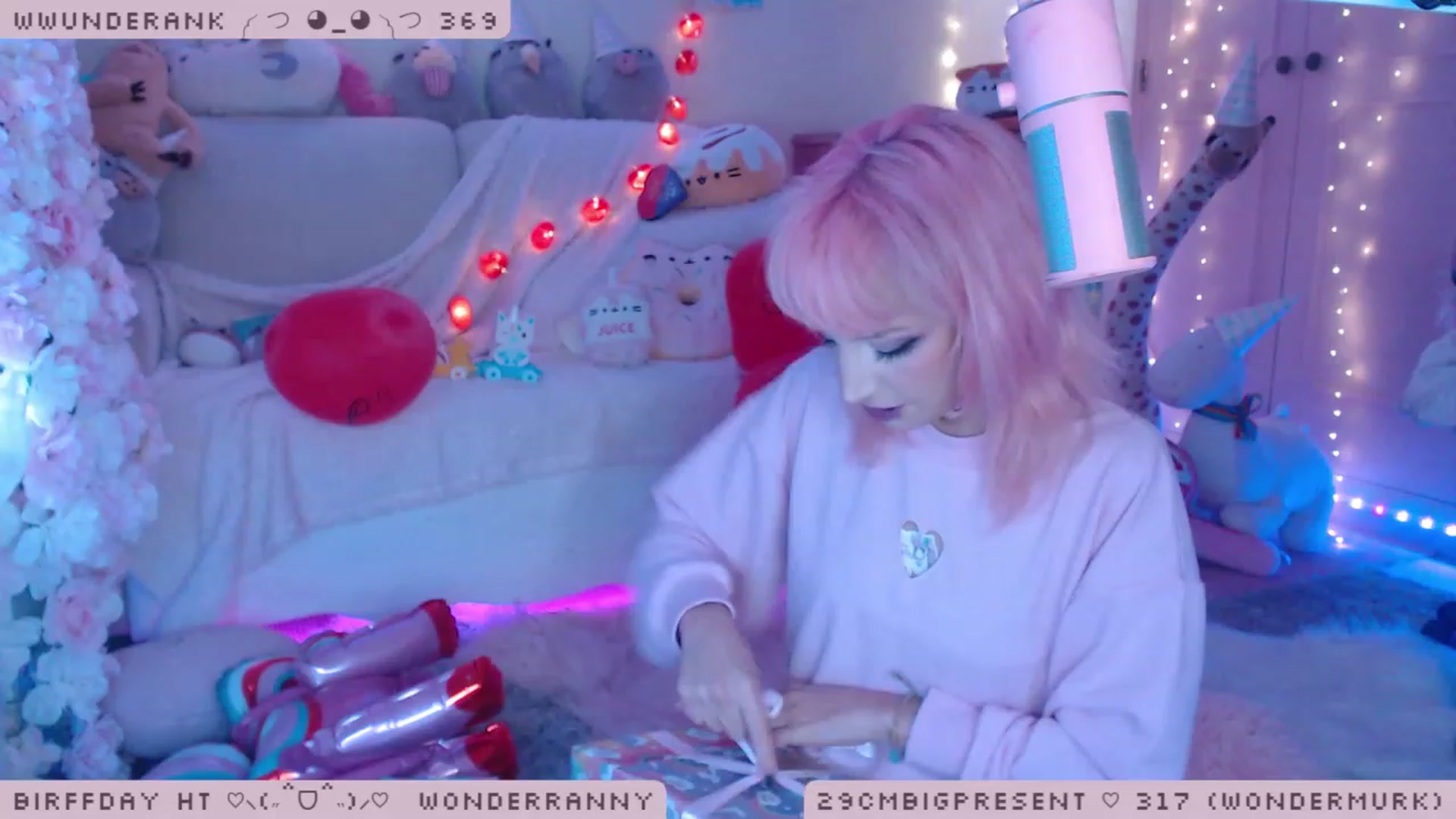 Gallery image thumbnail from BirffdayBish's myfreecams stream on, 12/08/2022, 24:21 image 13 of 20