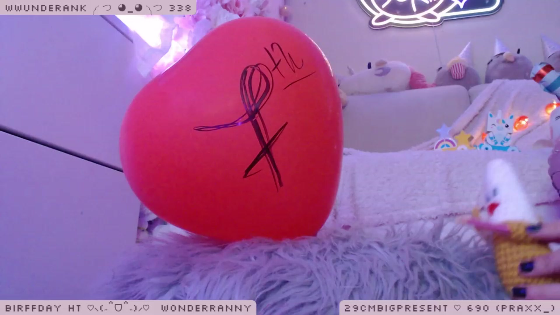 Gallery image thumbnail from BirffdayBish's myfreecams stream on, 12/08/2022, 02:21 image 10 of 20