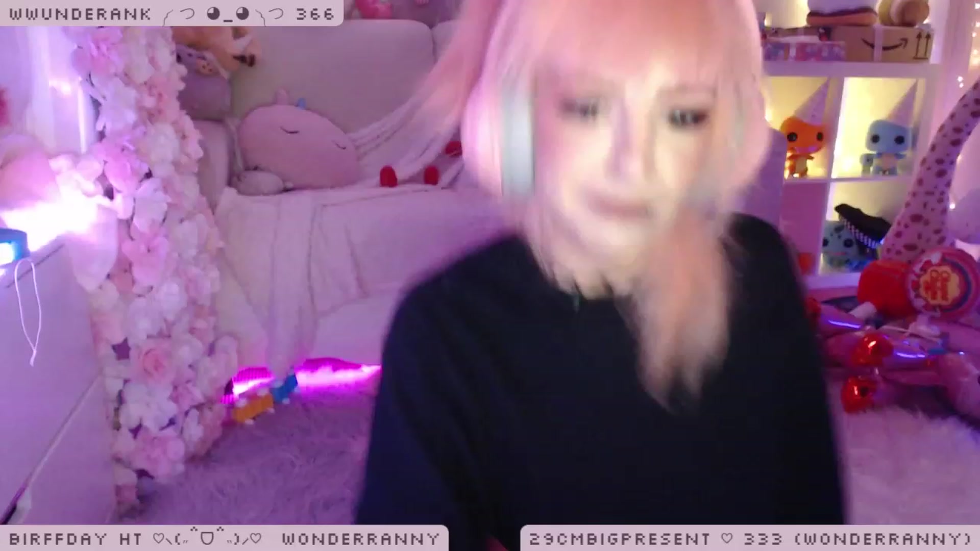 Gallery image thumbnail from BirffdayBish's myfreecams stream on, 12/08/2022, 23:42 image 14 of 20