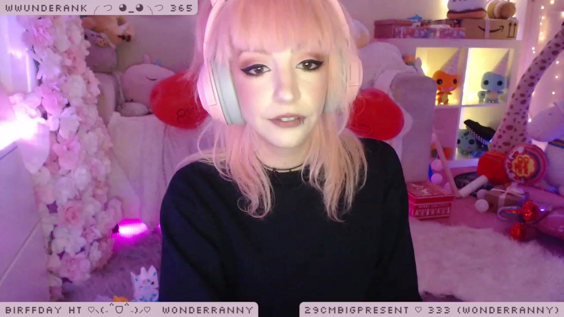 Gallery image thumbnail from BirffdayBish's myfreecams stream on, 12/08/2022, 23:42 image 19 of 20