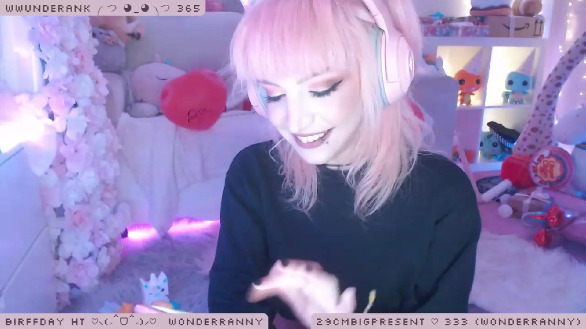 Gallery image thumbnail from BirffdayBish's myfreecams stream on, 12/09/2022, 24:05 image 8 of 20