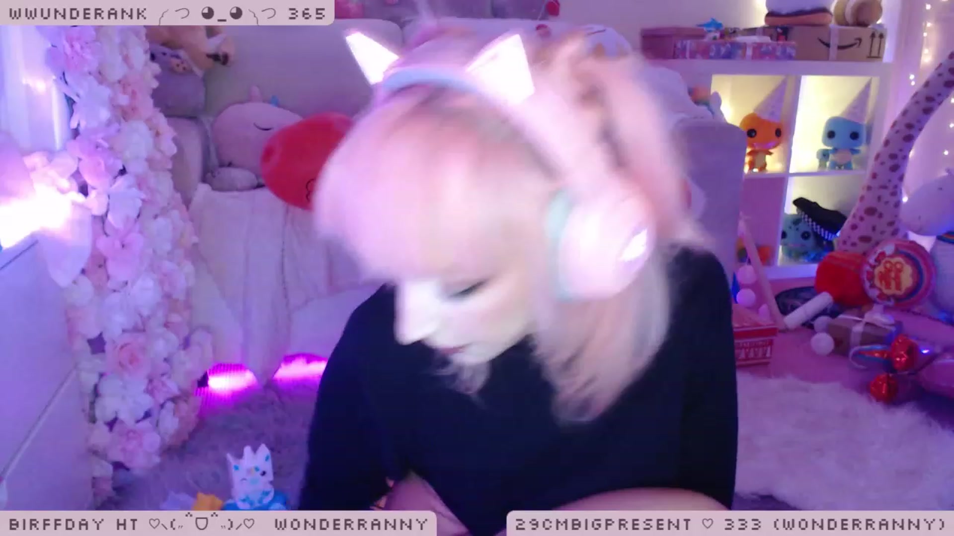Gallery image thumbnail from BirffdayBish's myfreecams stream on, 12/09/2022, 24:05 image 11 of 20