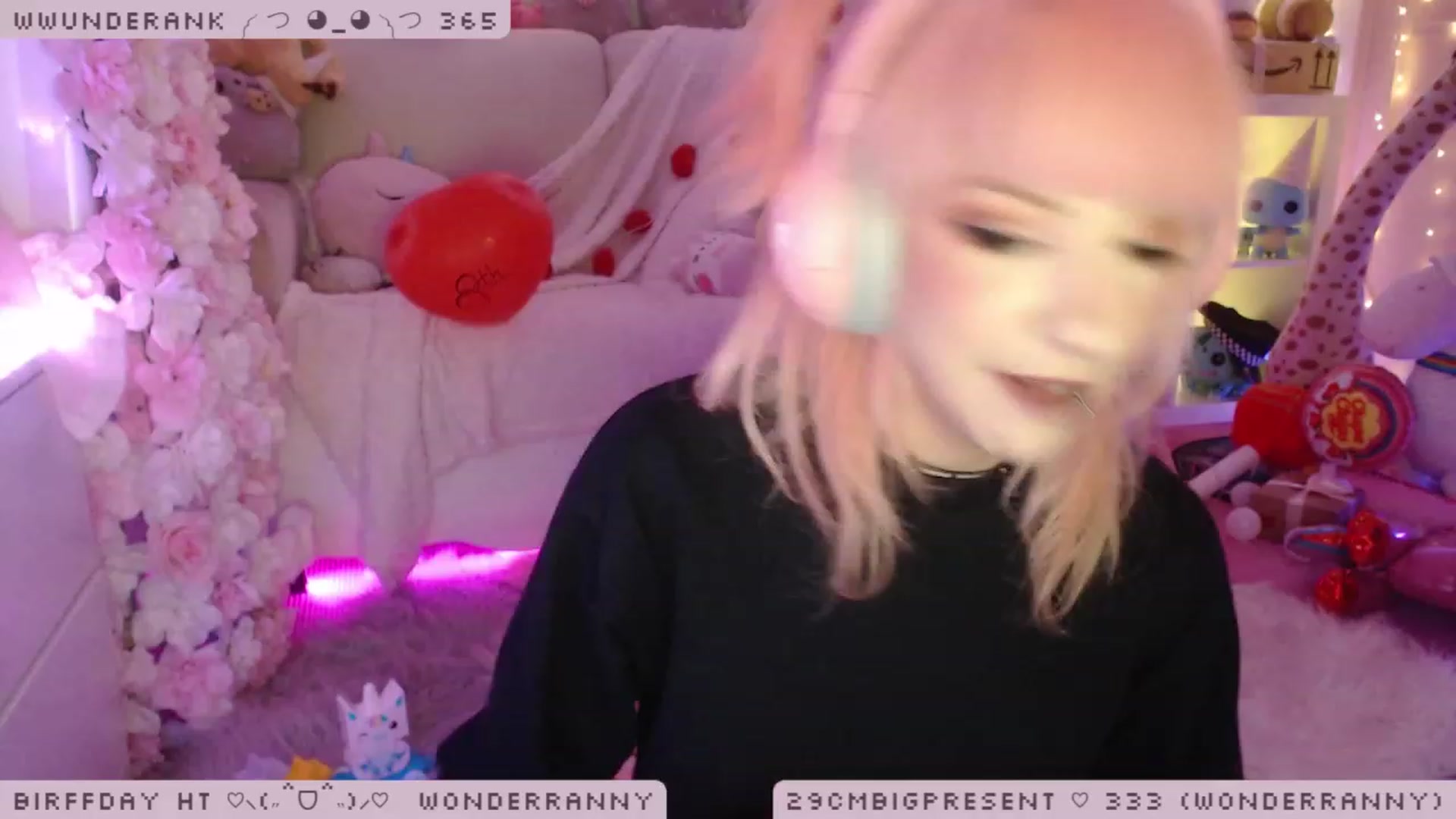 Gallery image thumbnail from BirffdayBish's myfreecams stream on, 12/09/2022, 24:05 image 6 of 20