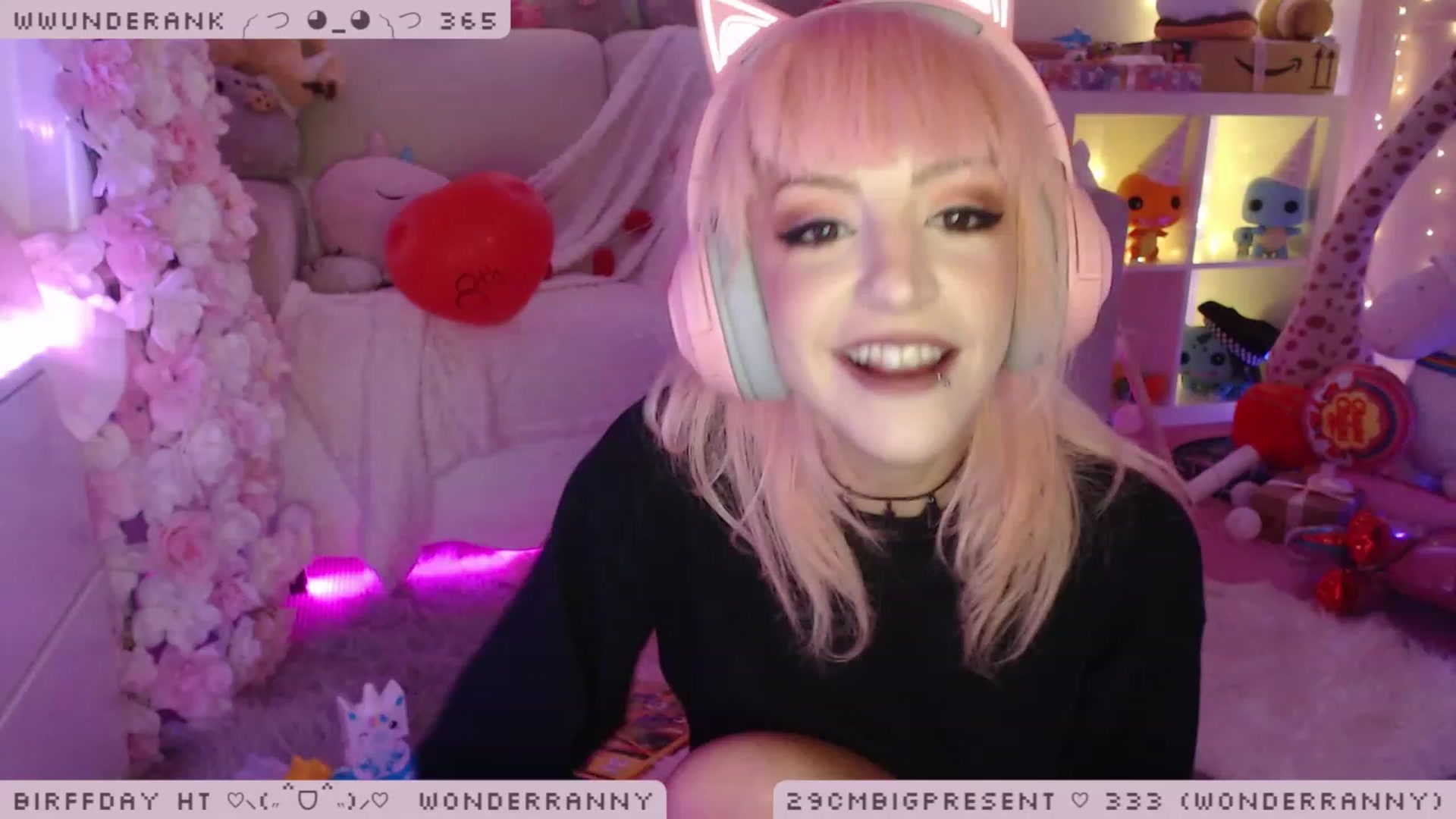 Gallery image thumbnail from BirffdayBish's myfreecams stream on, 12/09/2022, 24:05 image 3 of 20
