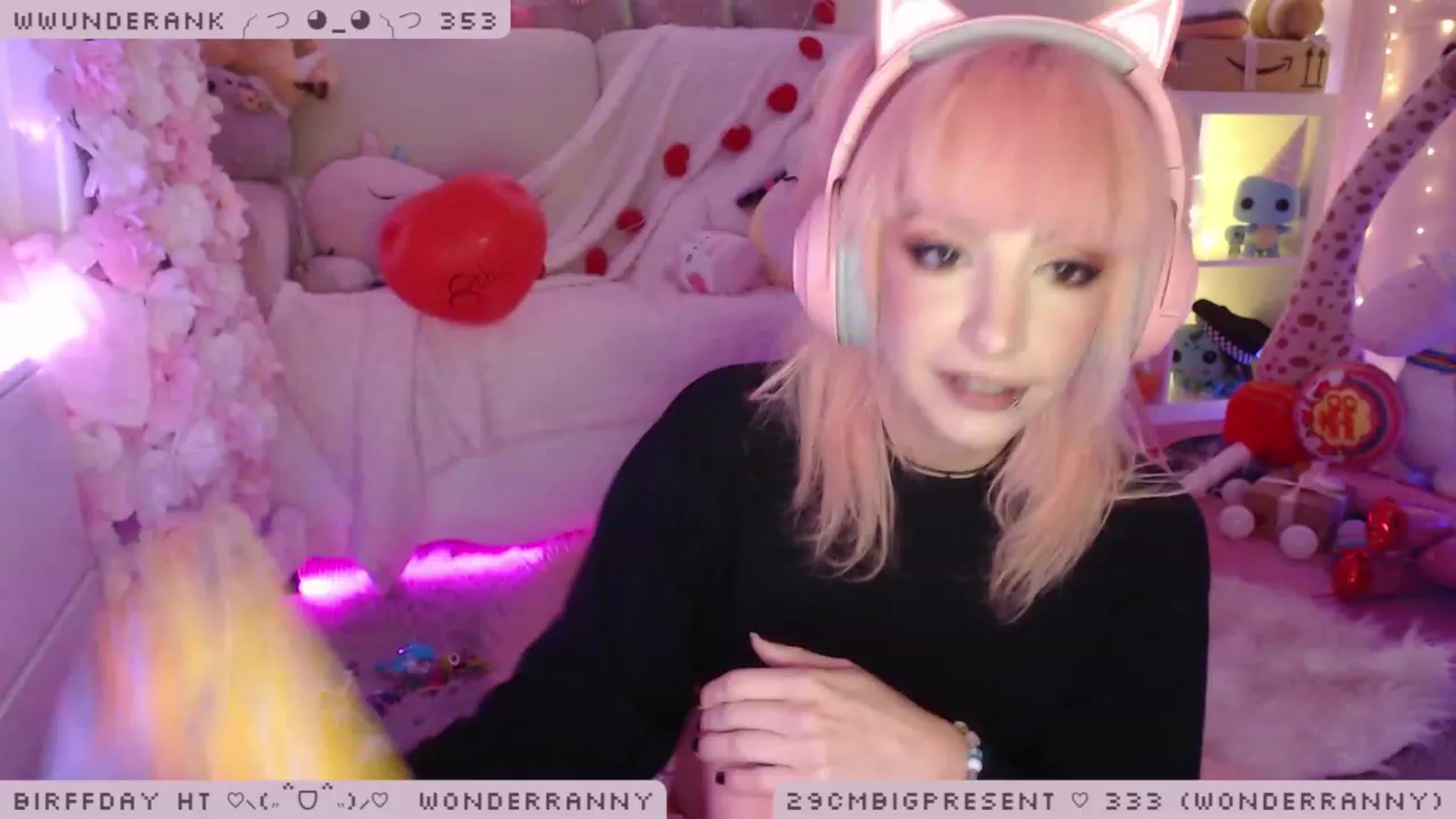 Gallery image thumbnail from BirffdayBish's myfreecams stream on, 12/09/2022, 02:37 image 12 of 20