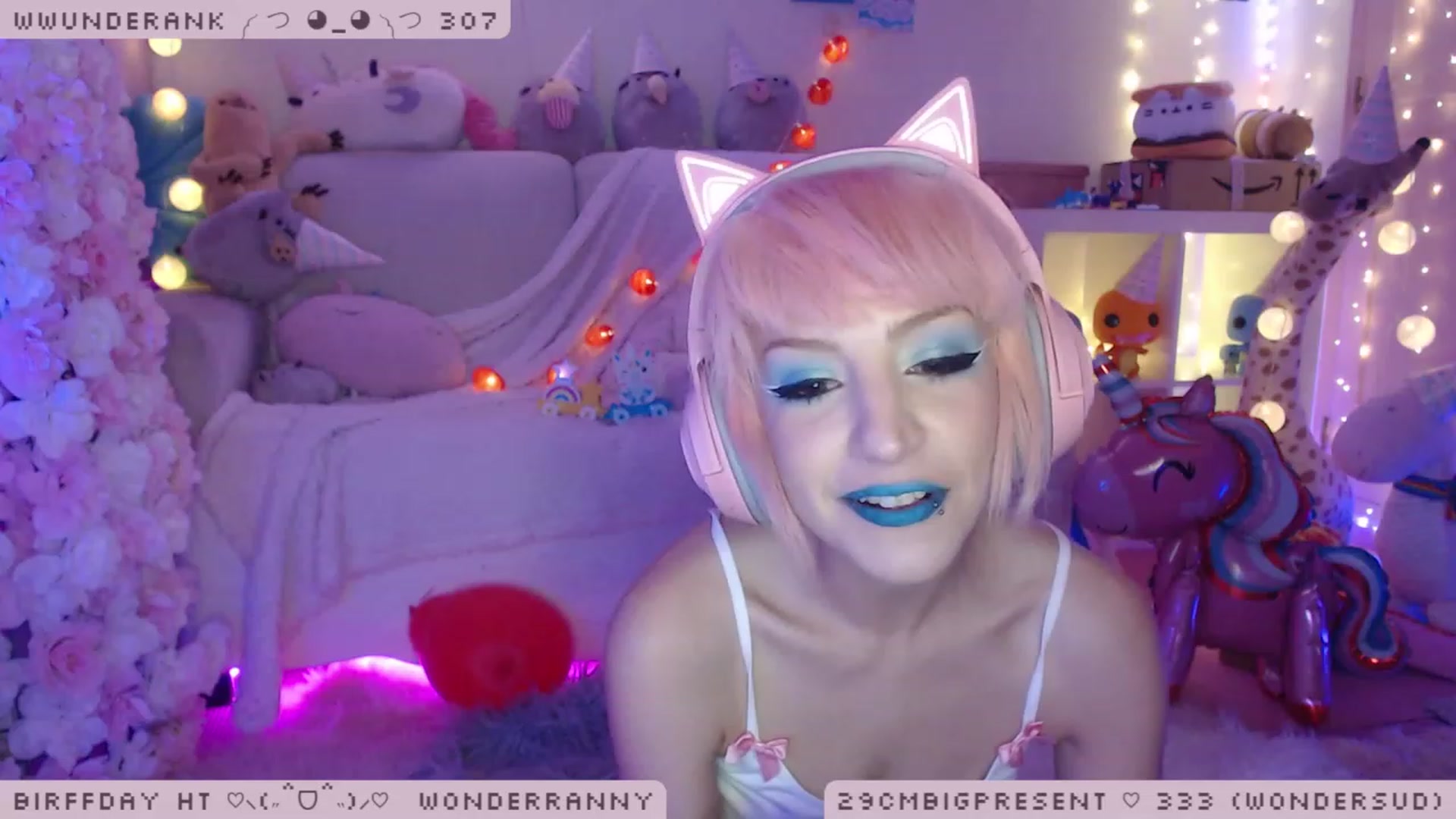 Gallery image thumbnail from BirffdayBish's myfreecams stream on, 12/10/2022, 03:36 image 4 of 20
