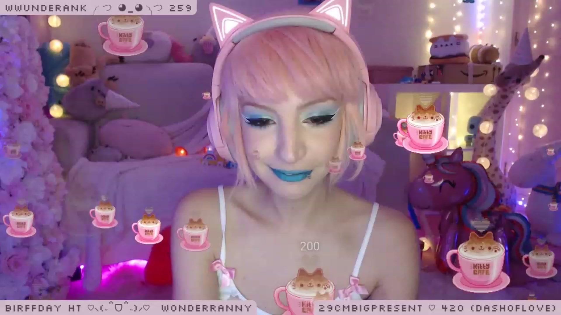 Gallery image thumbnail from BirffdayBish's myfreecams stream on, 12/10/2022, 03:36 image 19 of 20