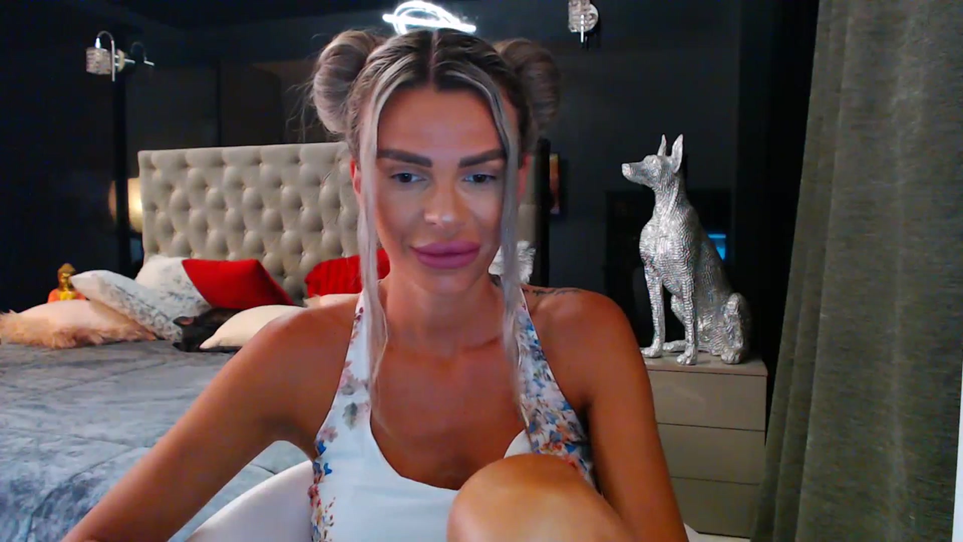 Gallery image thumbnail from BirthD_y_y's myfreecams stream on, 07/18/2023, 04:06 image 17 of 20