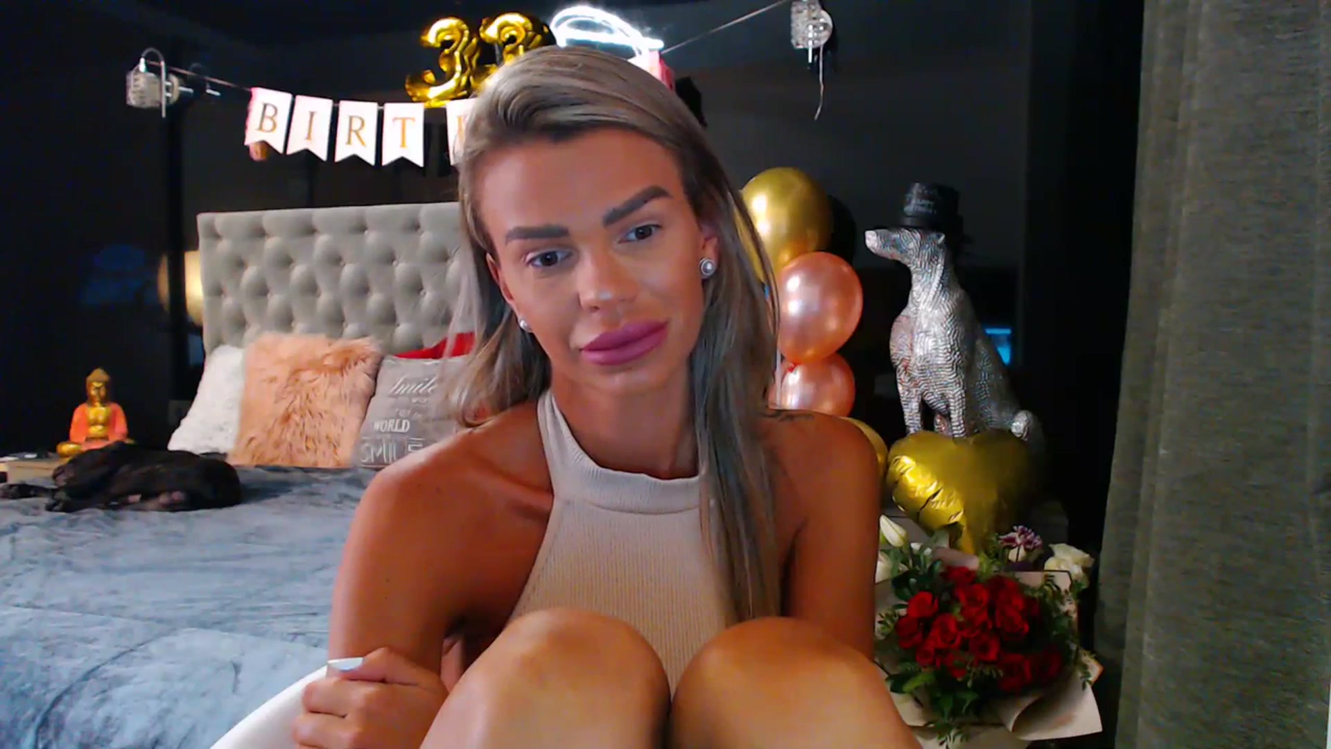 Gallery image thumbnail from BirthD_y_y's myfreecams stream on, 07/20/2023, 03:18 image 7 of 20