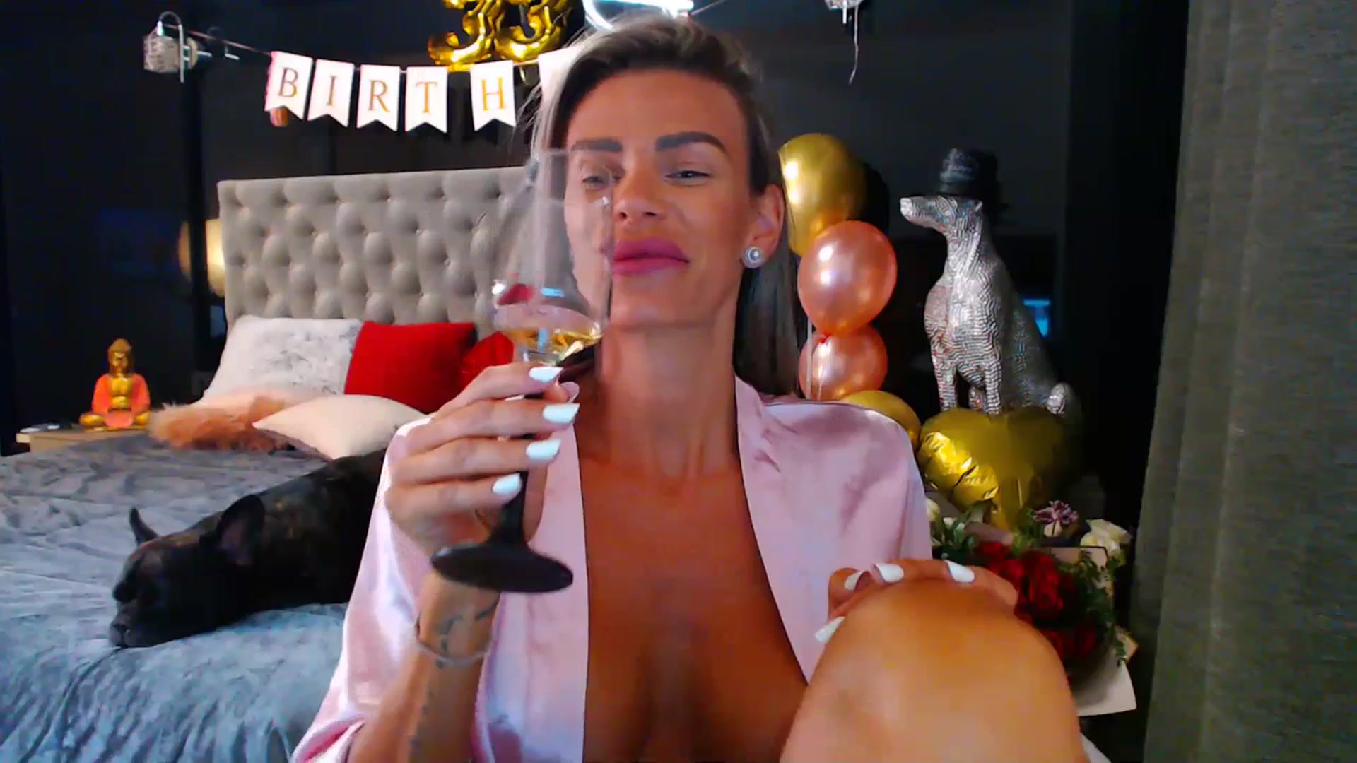 Gallery image thumbnail from BirthD_y_y's myfreecams stream on, 07/20/2023, 04:42 image 14 of 20