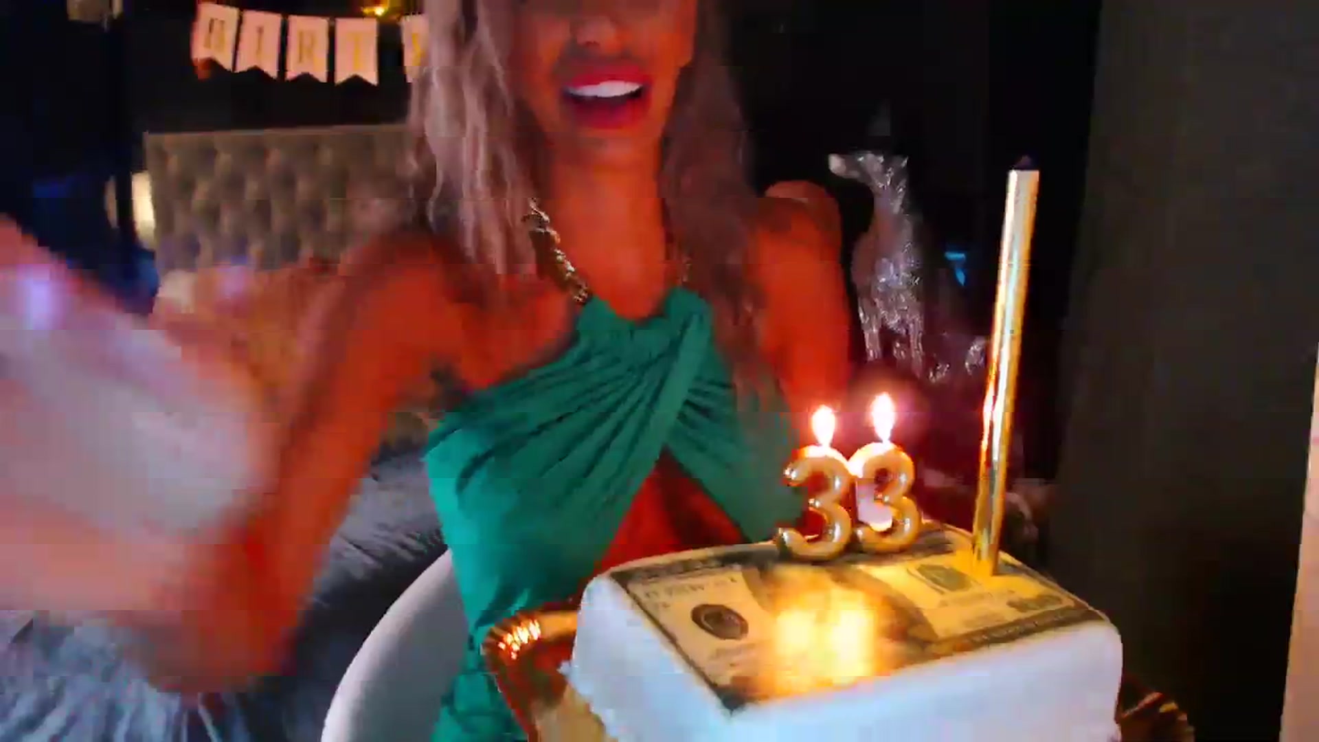 Gallery image thumbnail from BirthD_y_y's myfreecams stream on, 07/22/2023, 05:13 image 9 of 20