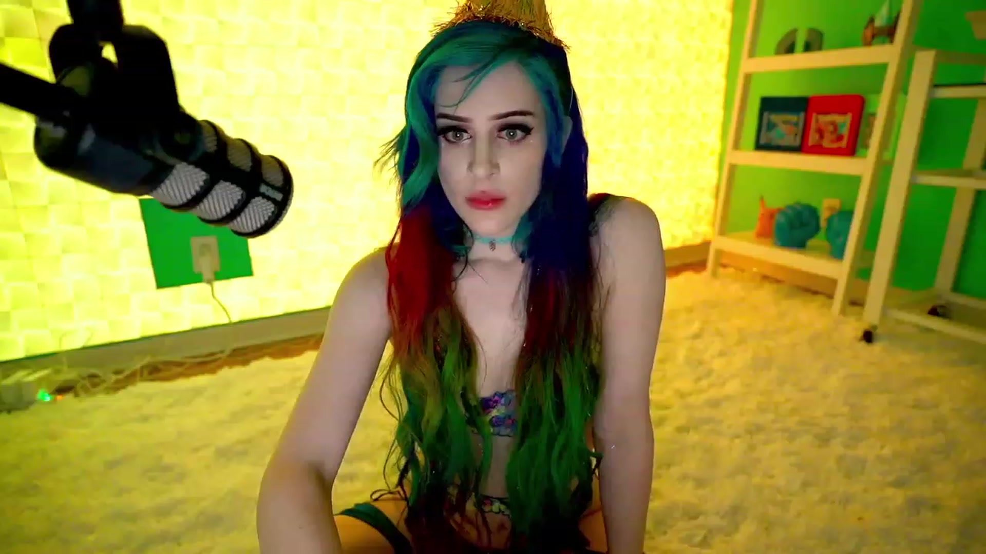 Gallery image thumbnail from Birthday's myfreecams stream on, 07/01/2023, 07:35 image 19 of 20
